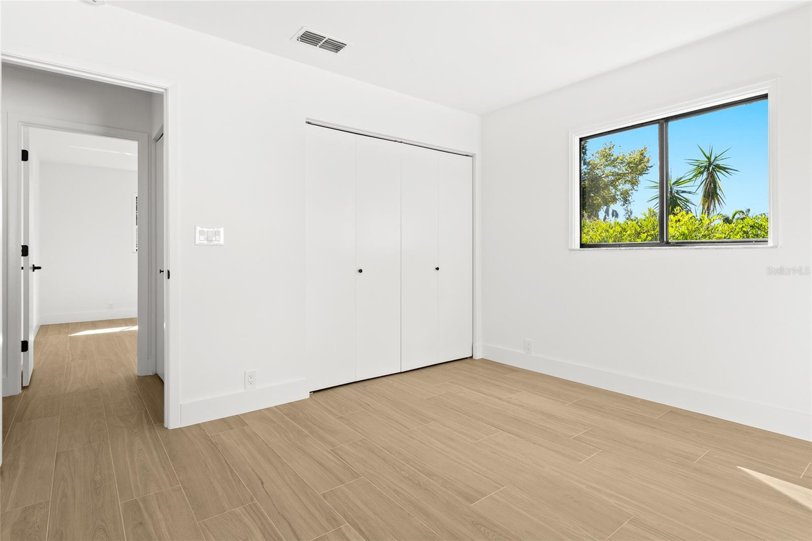 Image 44 of 59 For 3651 Country Place Boulevard