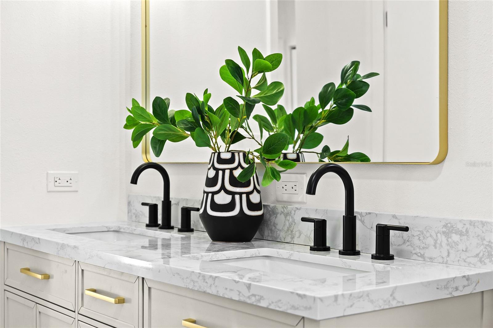 Image 53 of 59 For 3651 Country Place Boulevard