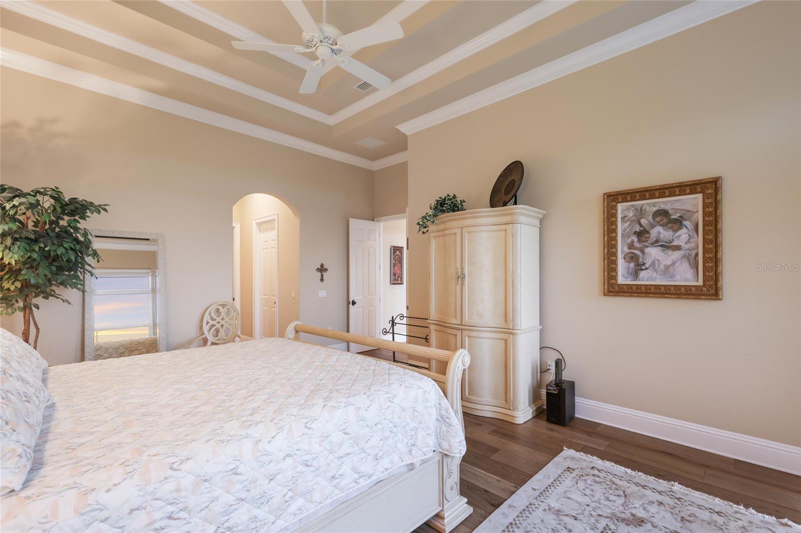 Image 29 of 69 For 9816 2nd Terrace Nw