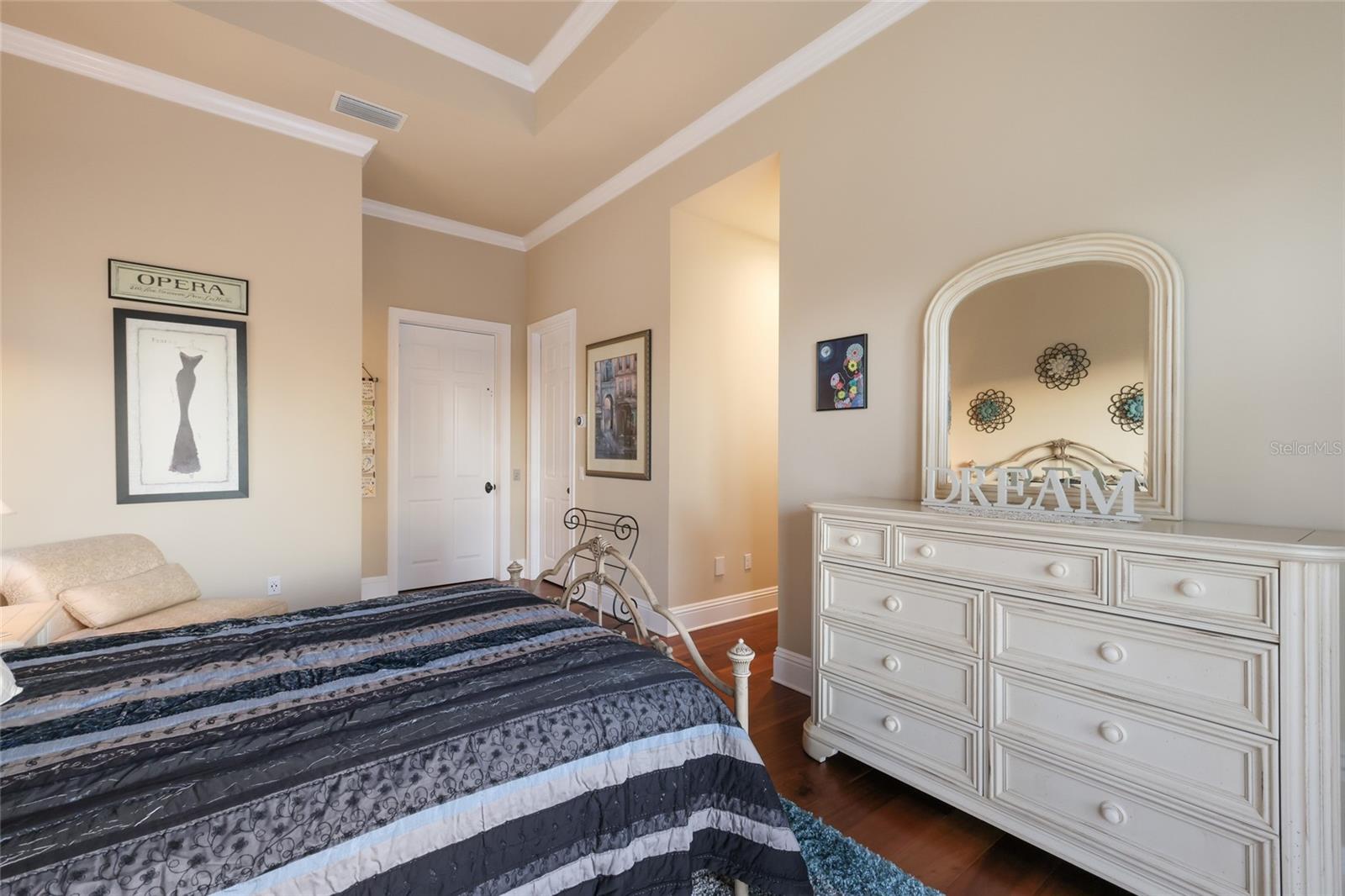 Image 41 of 69 For 9816 2nd Terrace Nw