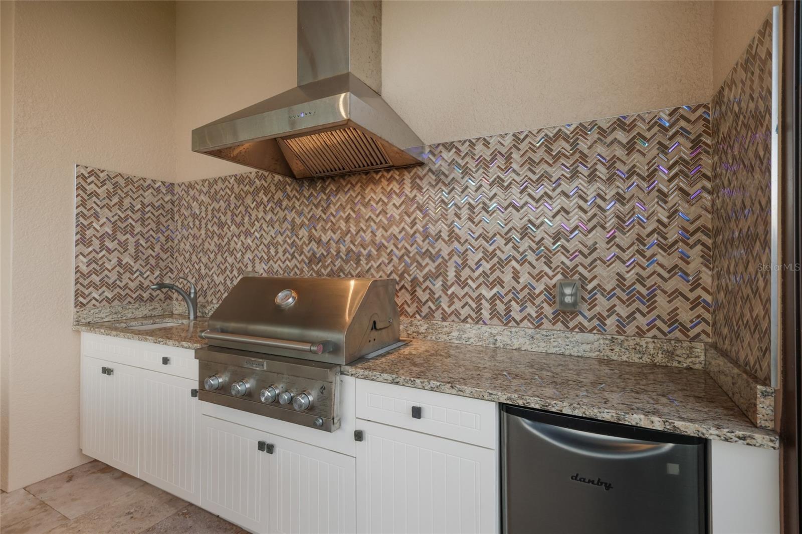 Image 52 of 69 For 9816 2nd Terrace Nw