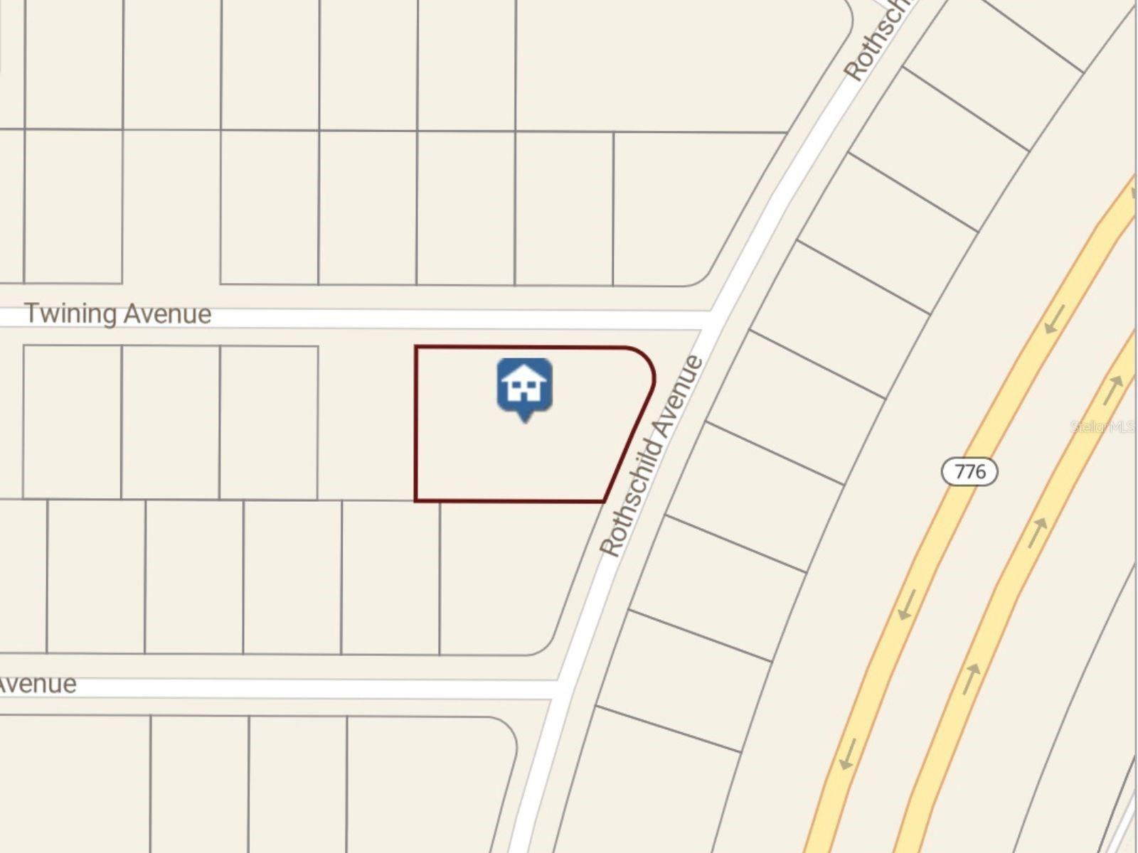 Listing photo id 5 for 14519 Twining Avenue