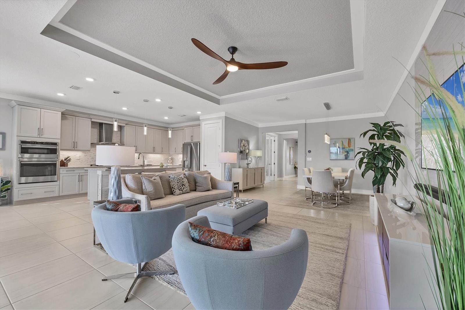 Image 11 of 60 For 4947 Surfside Circle