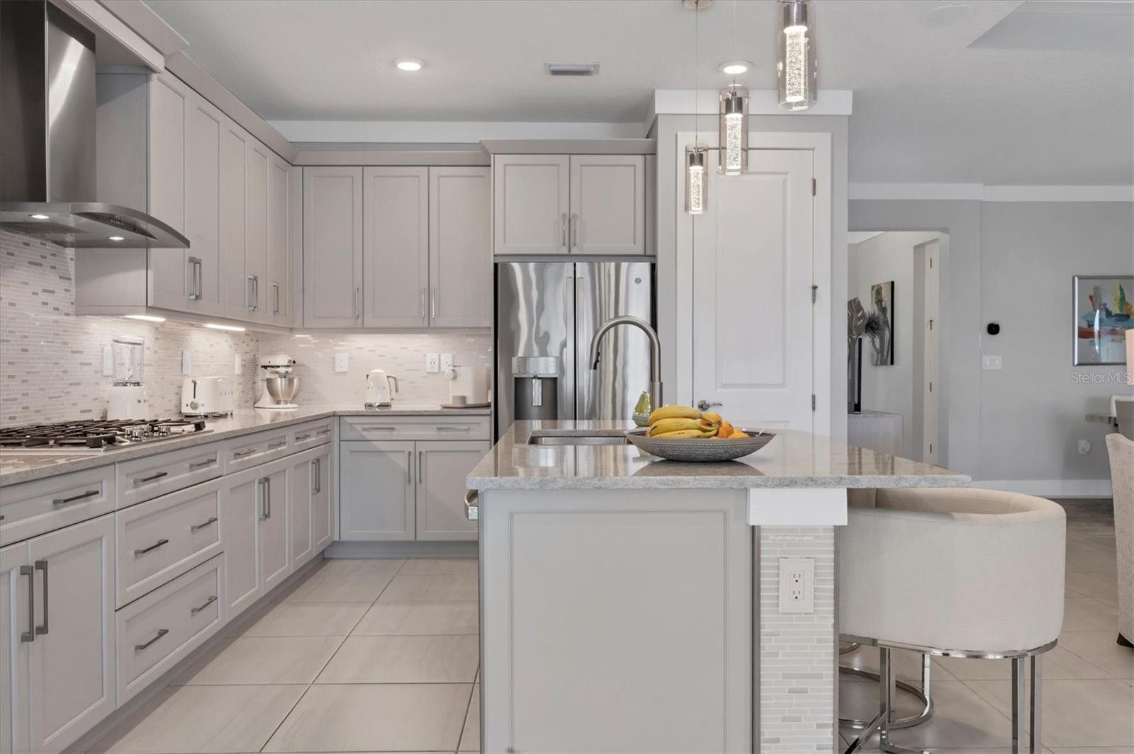 Image 14 of 60 For 4947 Surfside Circle