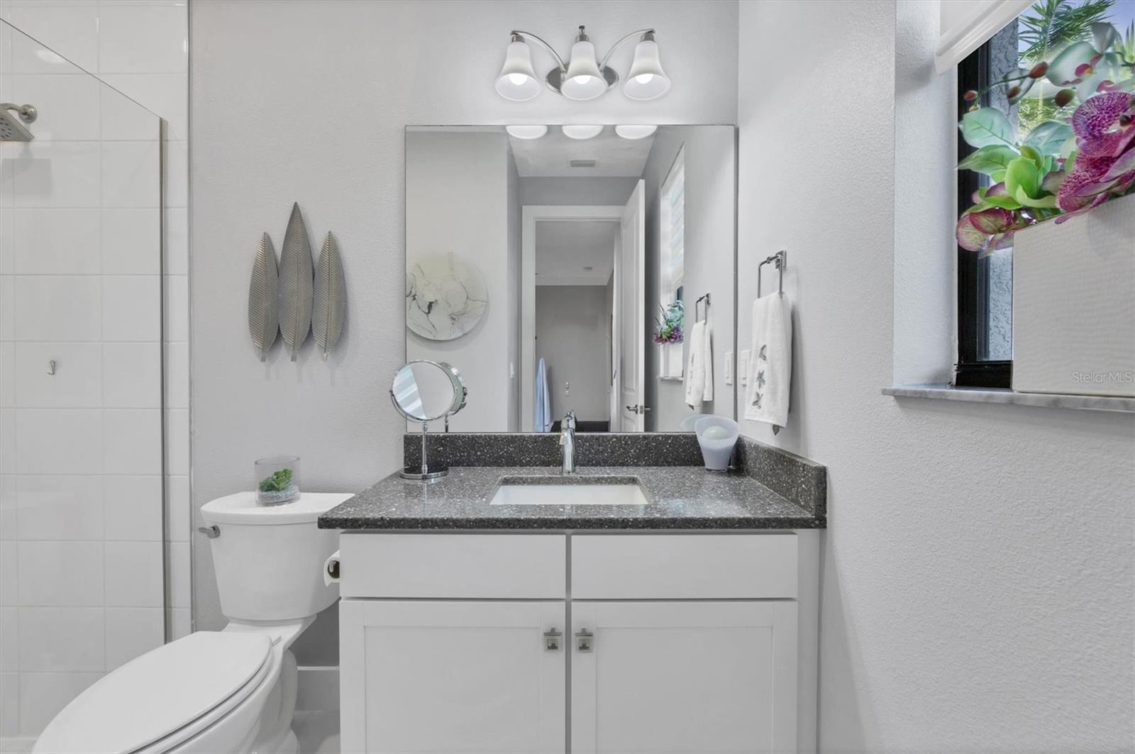 Image 23 of 60 For 4947 Surfside Circle