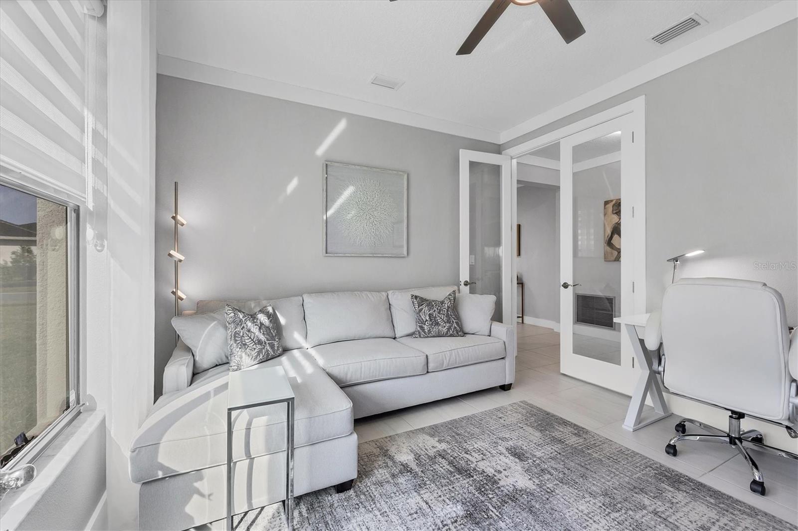 Image 28 of 60 For 4947 Surfside Circle