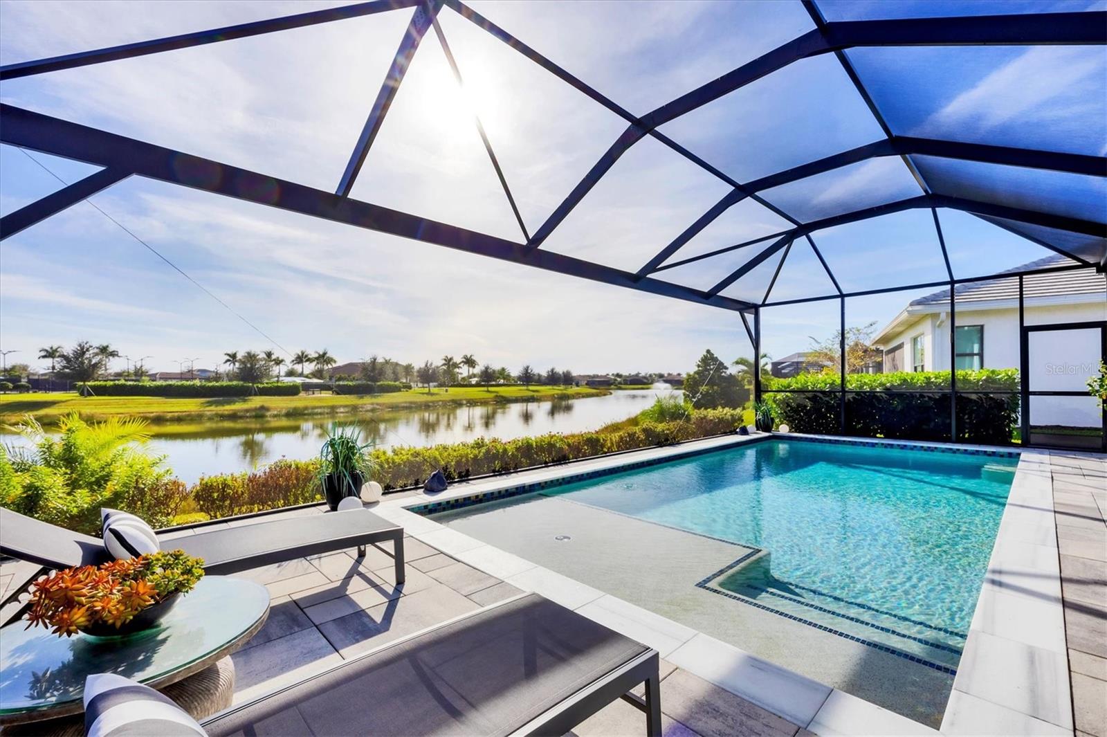 Image 34 of 60 For 4947 Surfside Circle