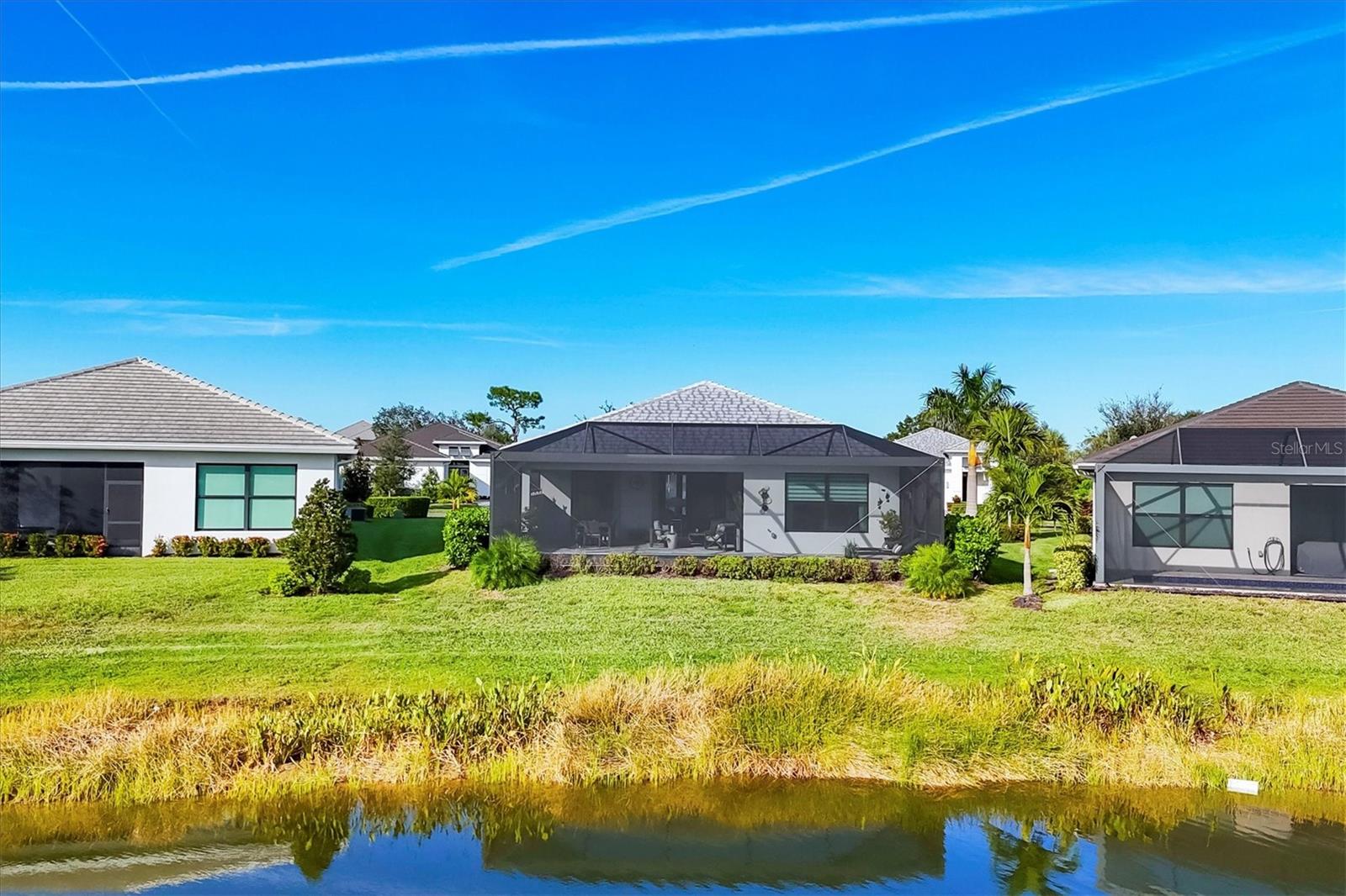 Image 37 of 60 For 4947 Surfside Circle