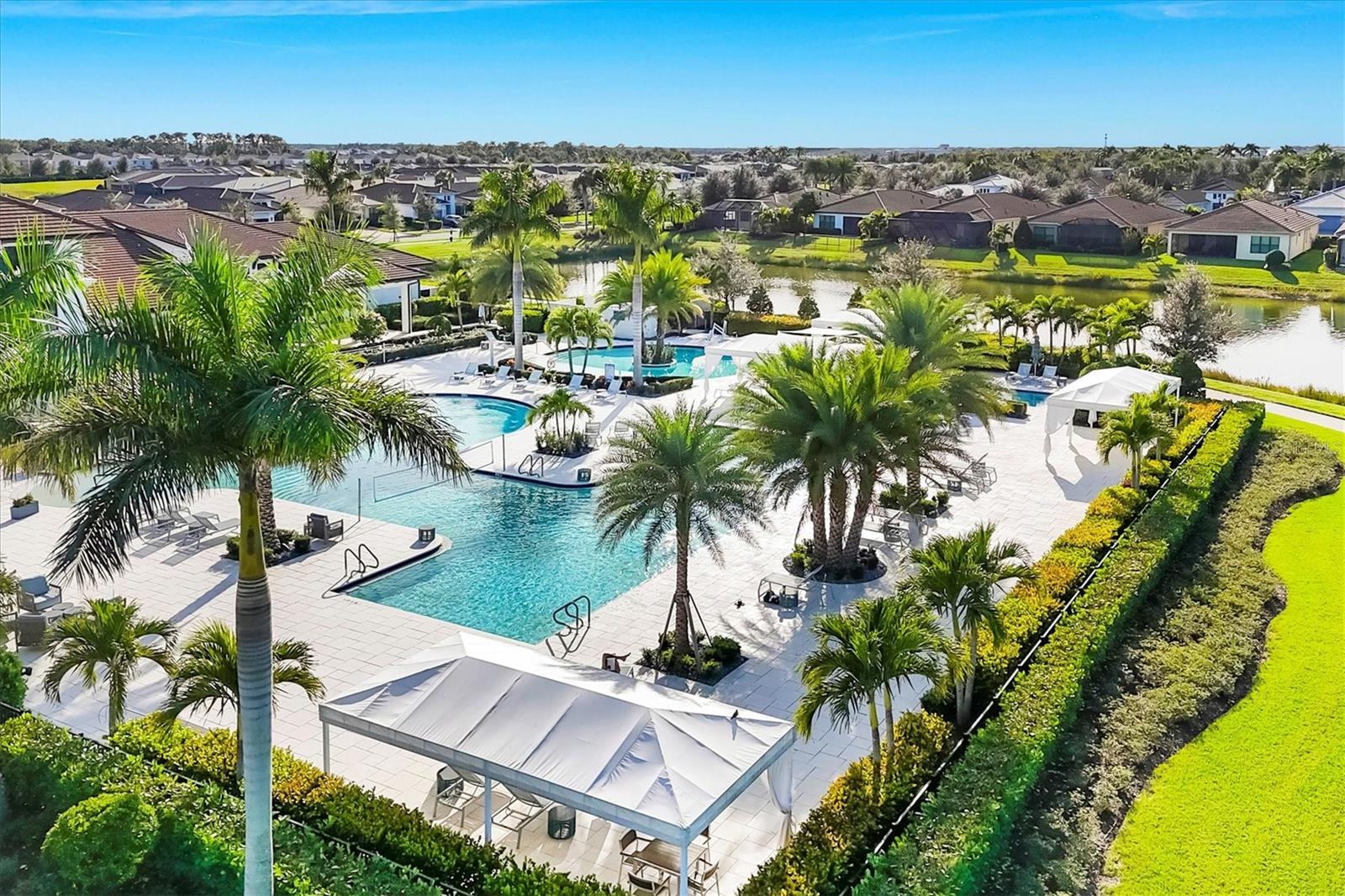 Image 53 of 60 For 4947 Surfside Circle