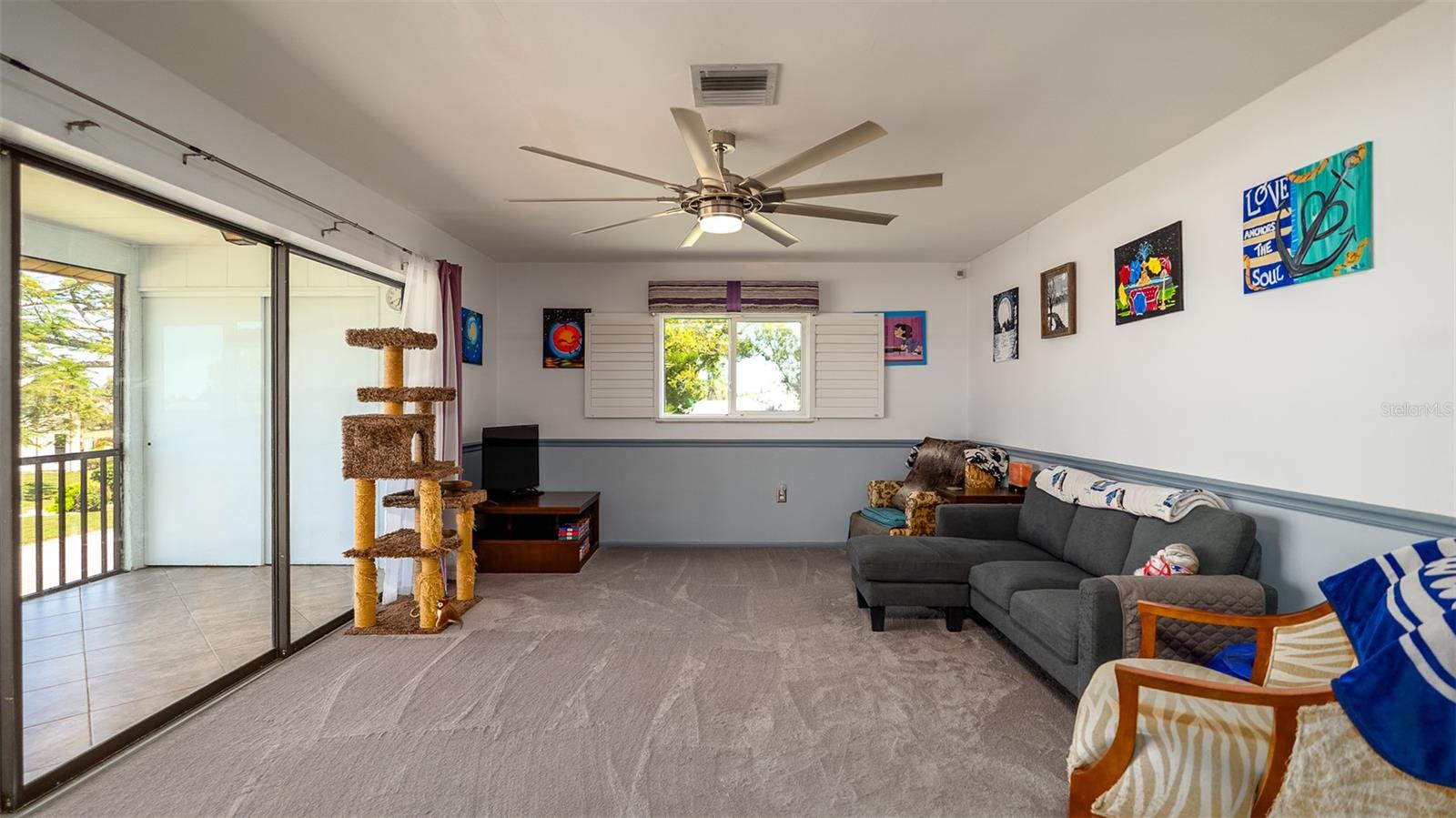 Image 19 of 46 For 1770 Lake Place 1770d