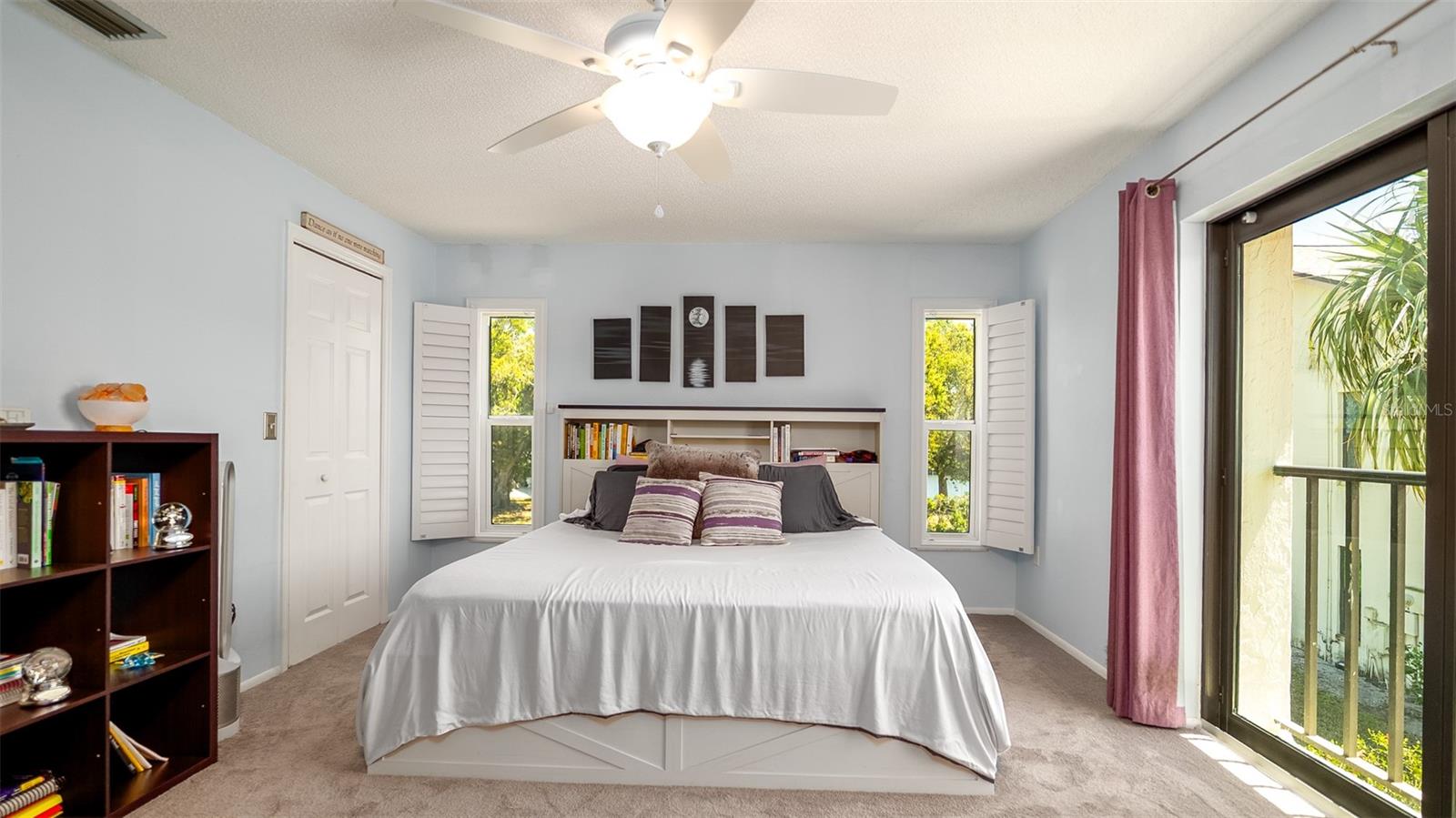 Image 5 of 46 For 1770 Lake Place 1770d