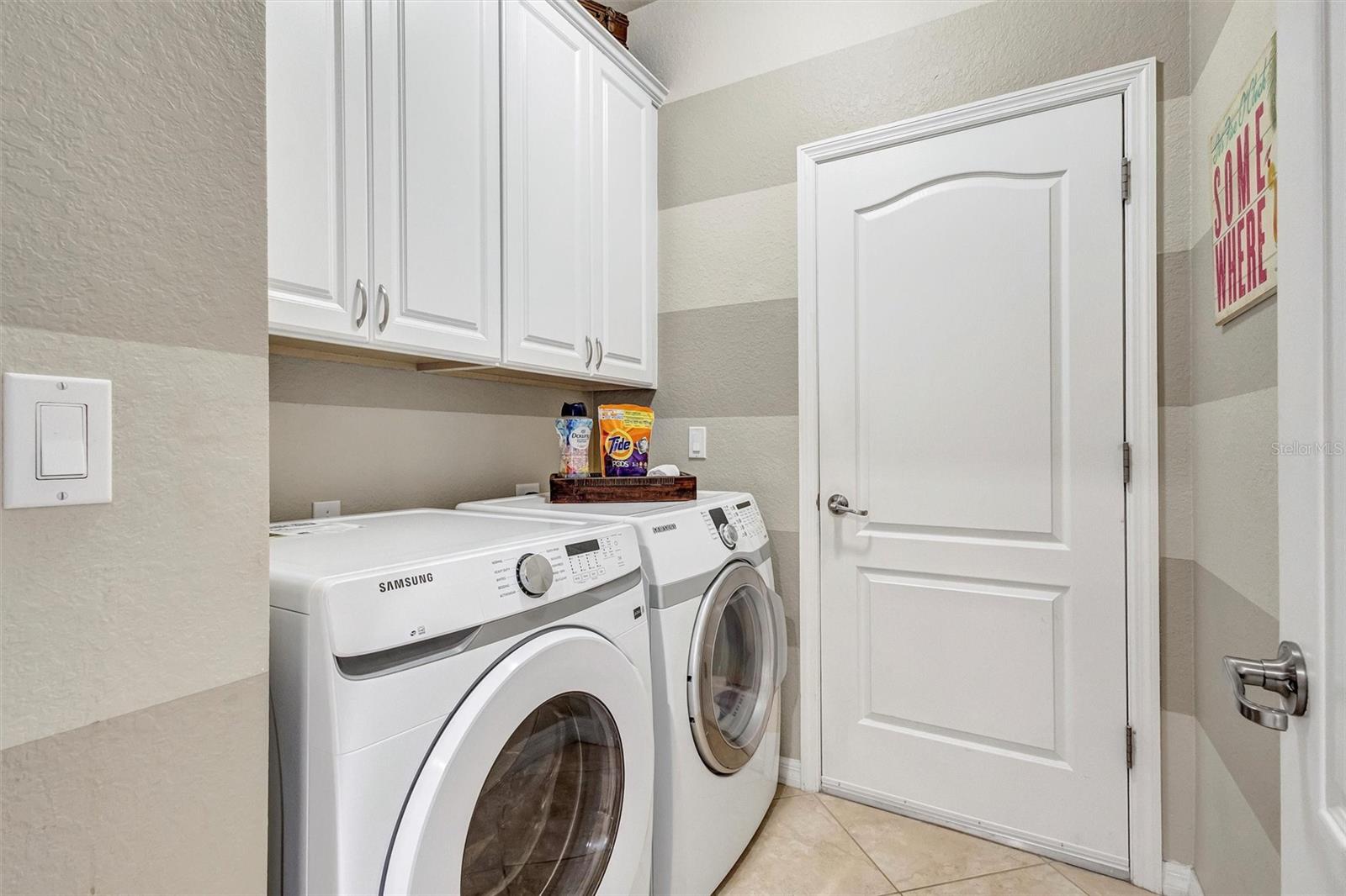 Image 29 of 54 For 8007 River Preserve Drive