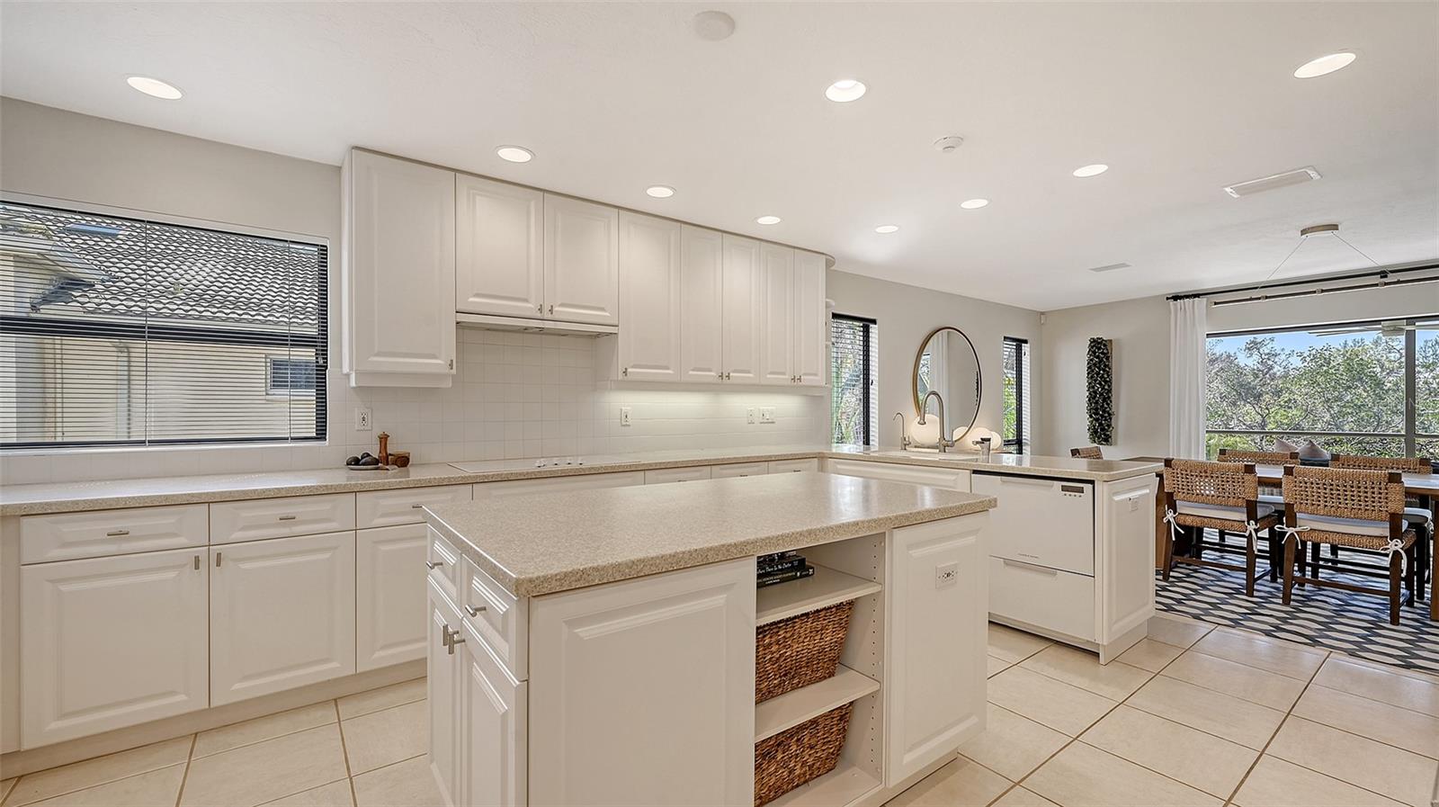 Image 17 of 69 For 3151 Bayou Sound