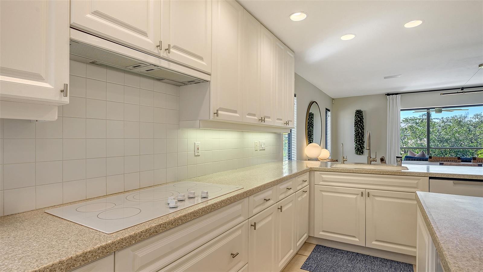 Image 18 of 69 For 3151 Bayou Sound