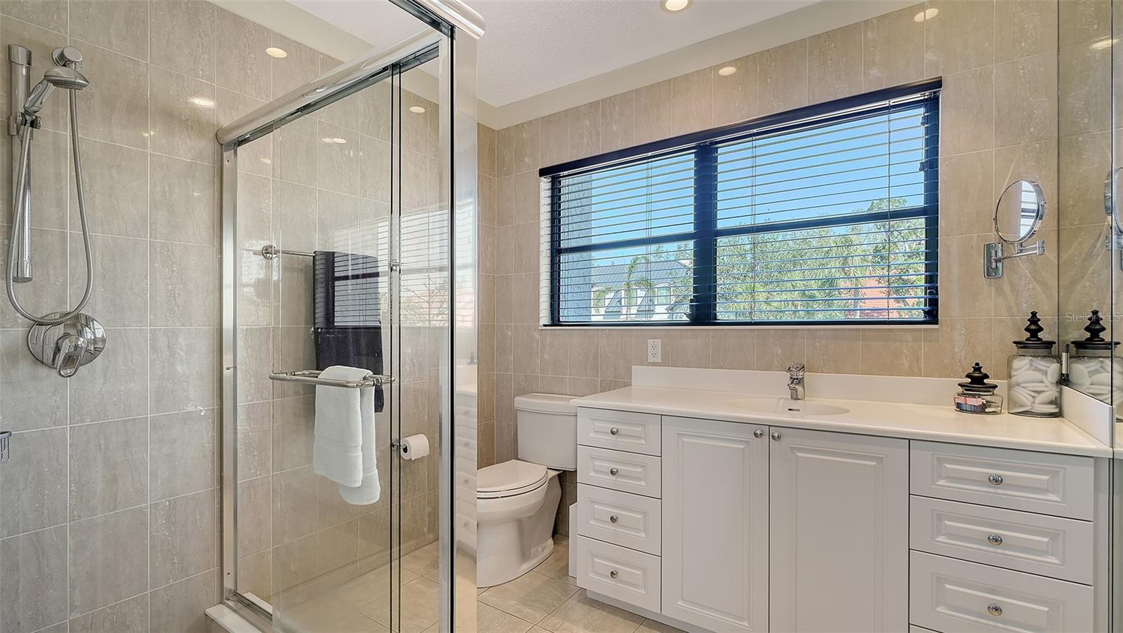 Image 33 of 69 For 3151 Bayou Sound