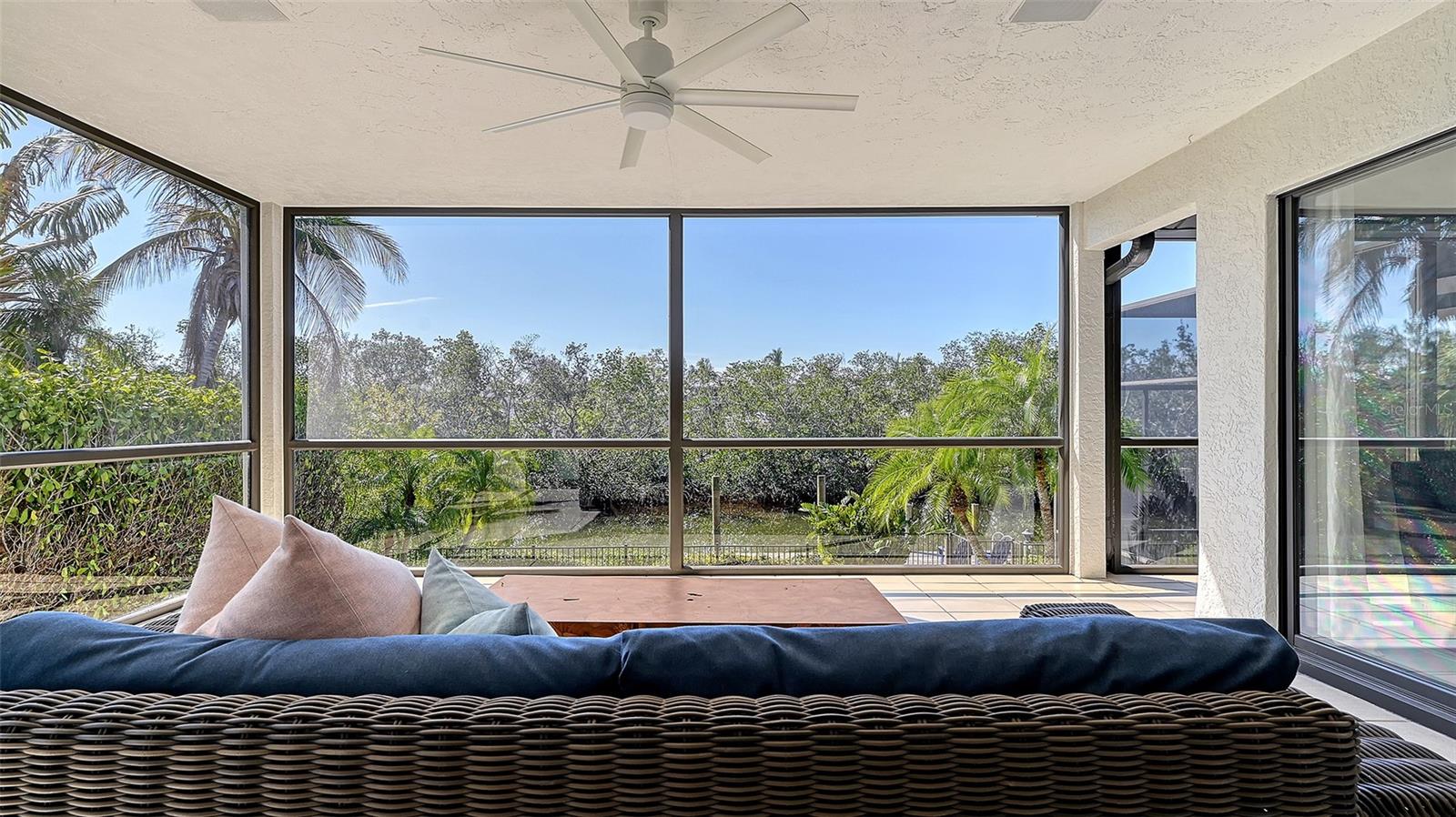 Image 39 of 69 For 3151 Bayou Sound