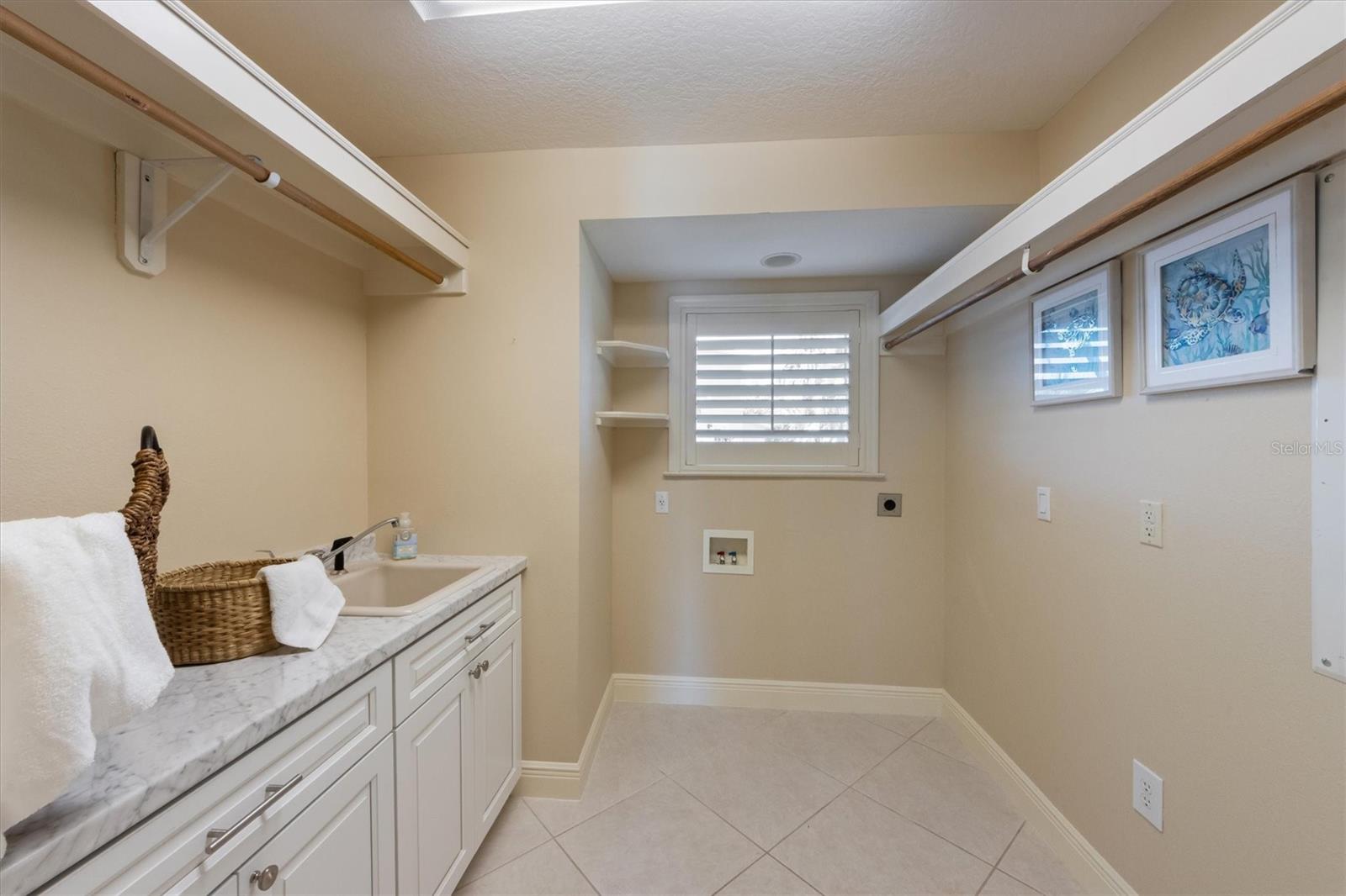 Image 60 of 85 For 336 Orchid Drive