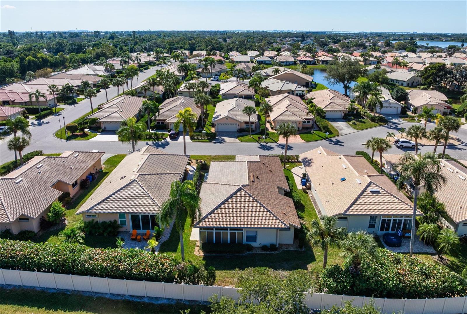 Image 41 of 48 For 4310 Turnberry Court