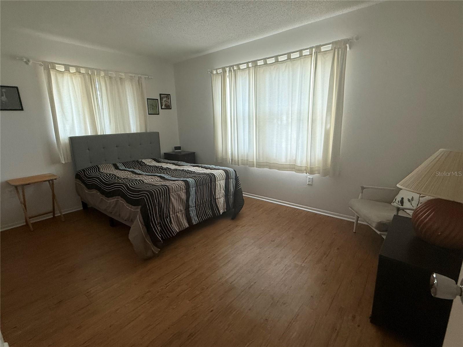 Image 35 of 52 For 819 Gondola Drive