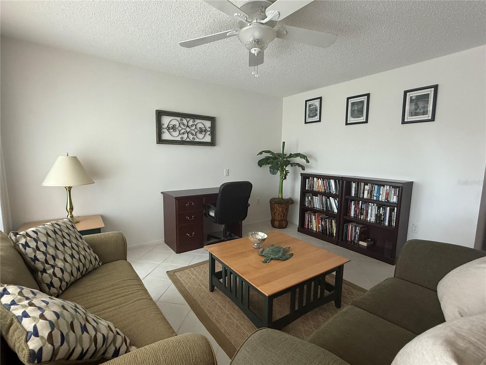 Image 37 of 52 For 819 Gondola Drive