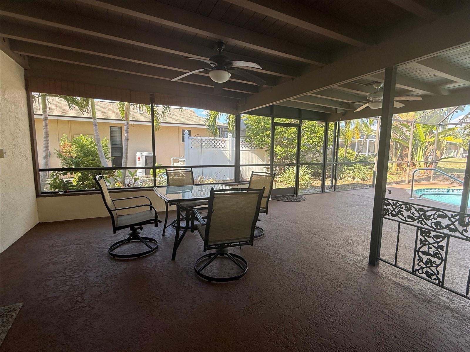 Image 43 of 52 For 819 Gondola Drive