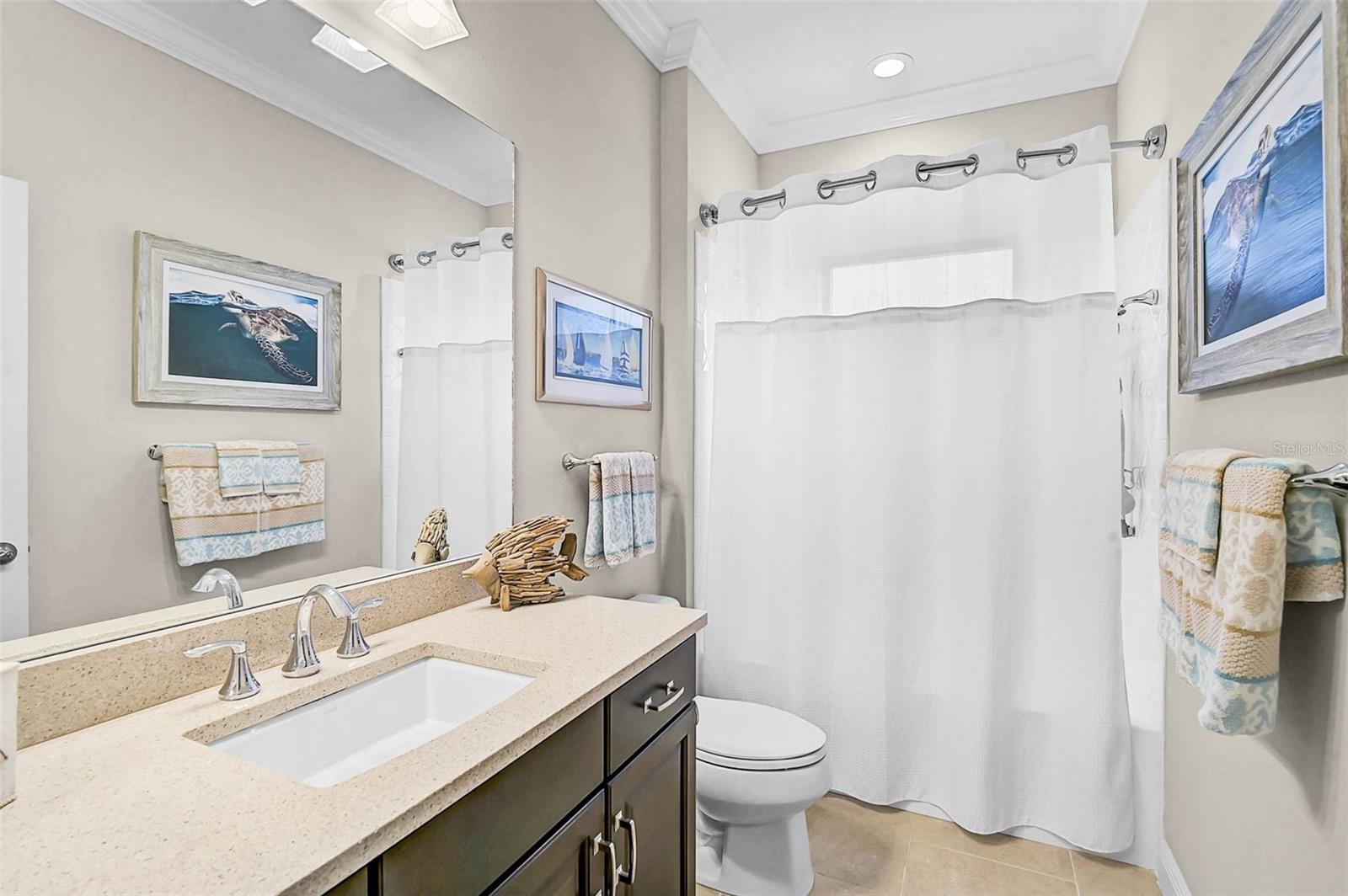 Image 20 of 34 For 408 Casalino Drive