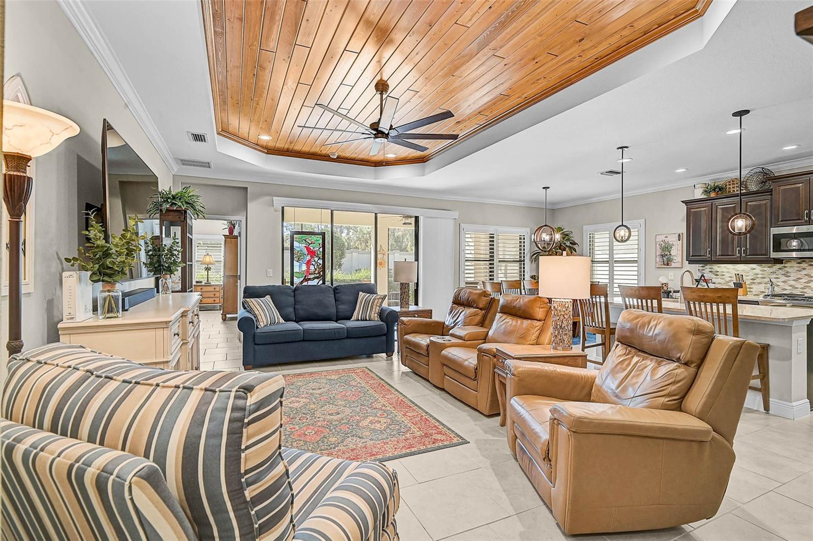 Image 3 of 34 For 408 Casalino Drive