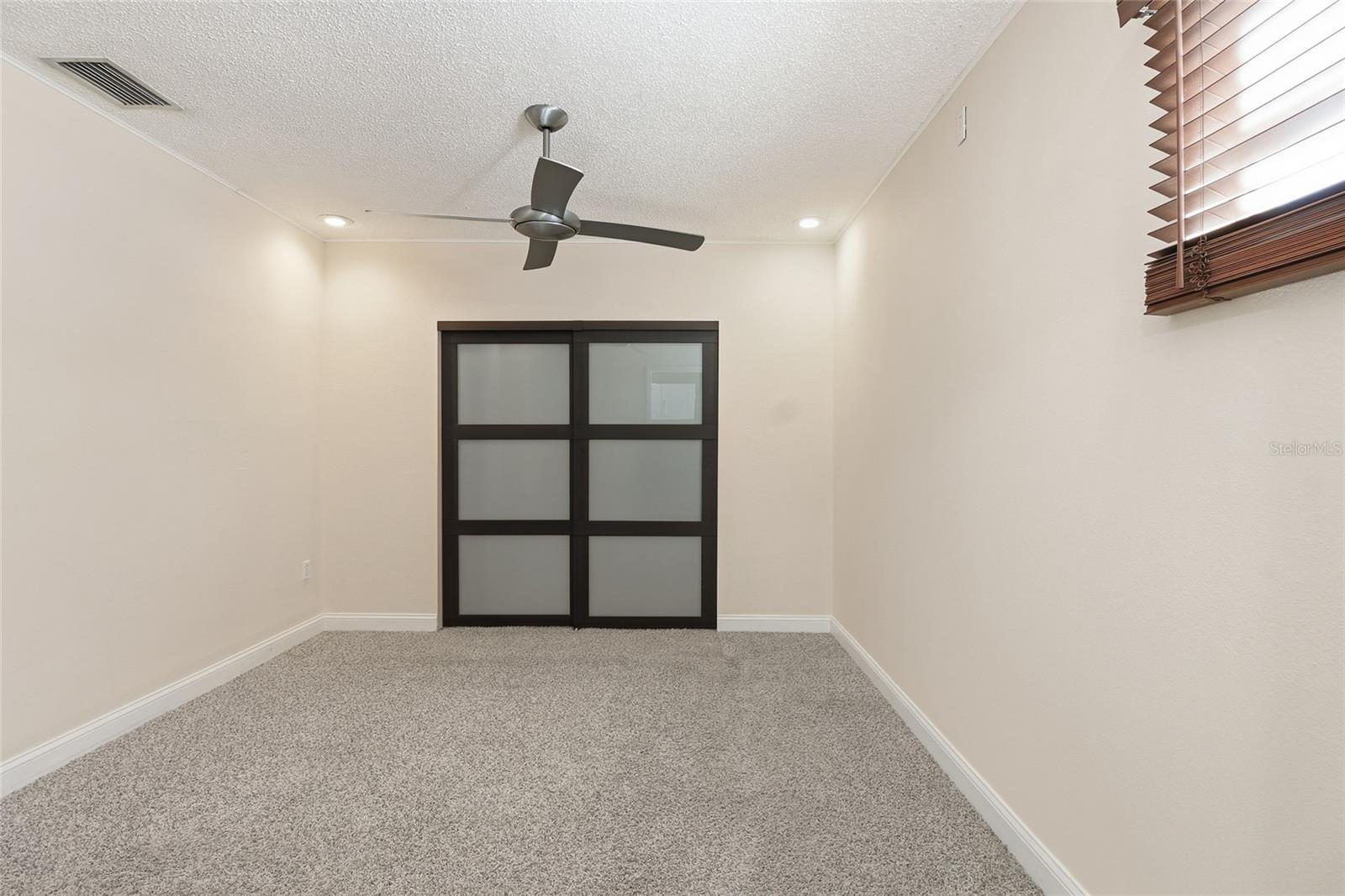 Image 14 of 30 For 3305 Island Date Circle