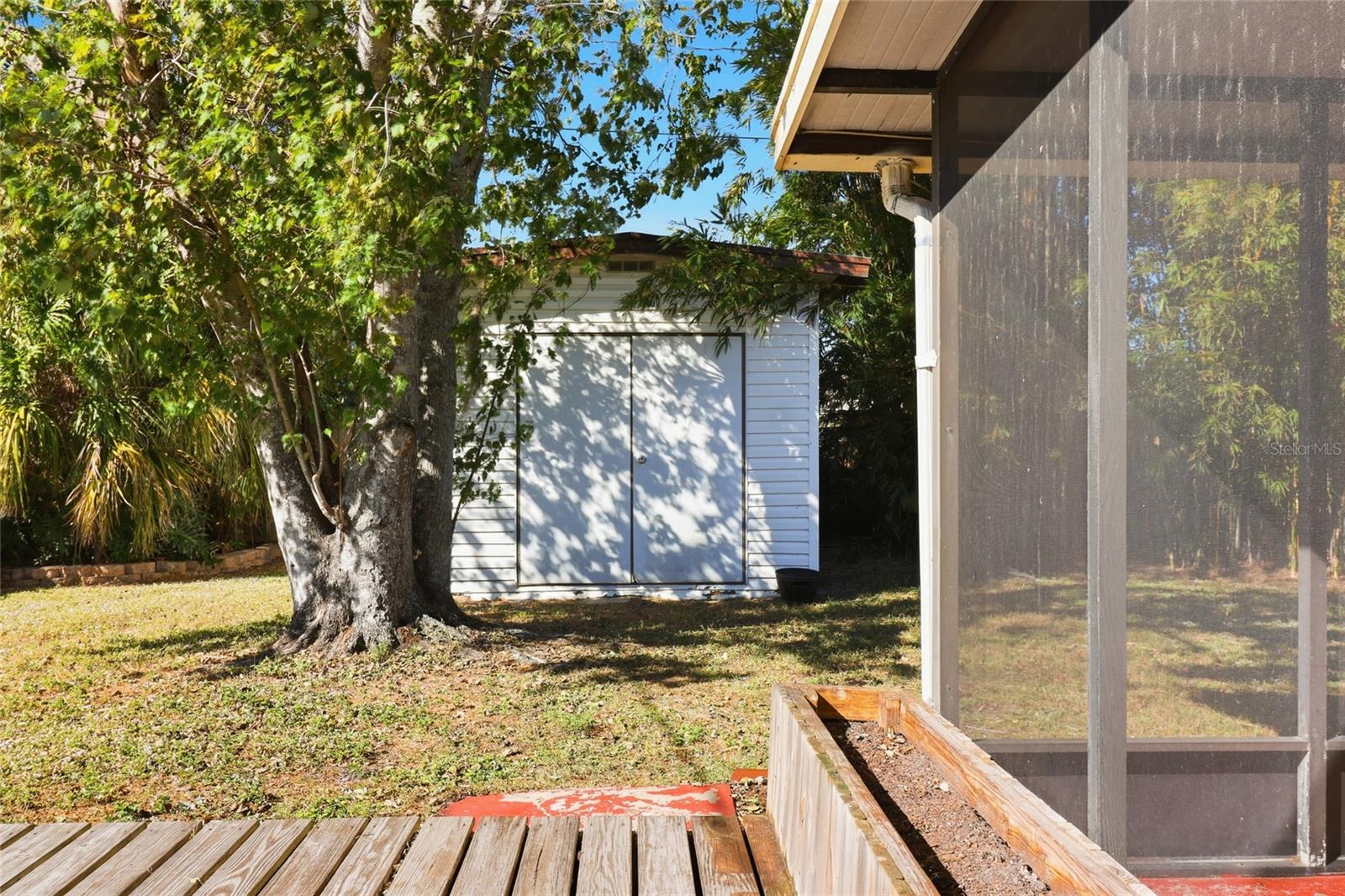 Image 25 of 30 For 3305 Island Date Circle