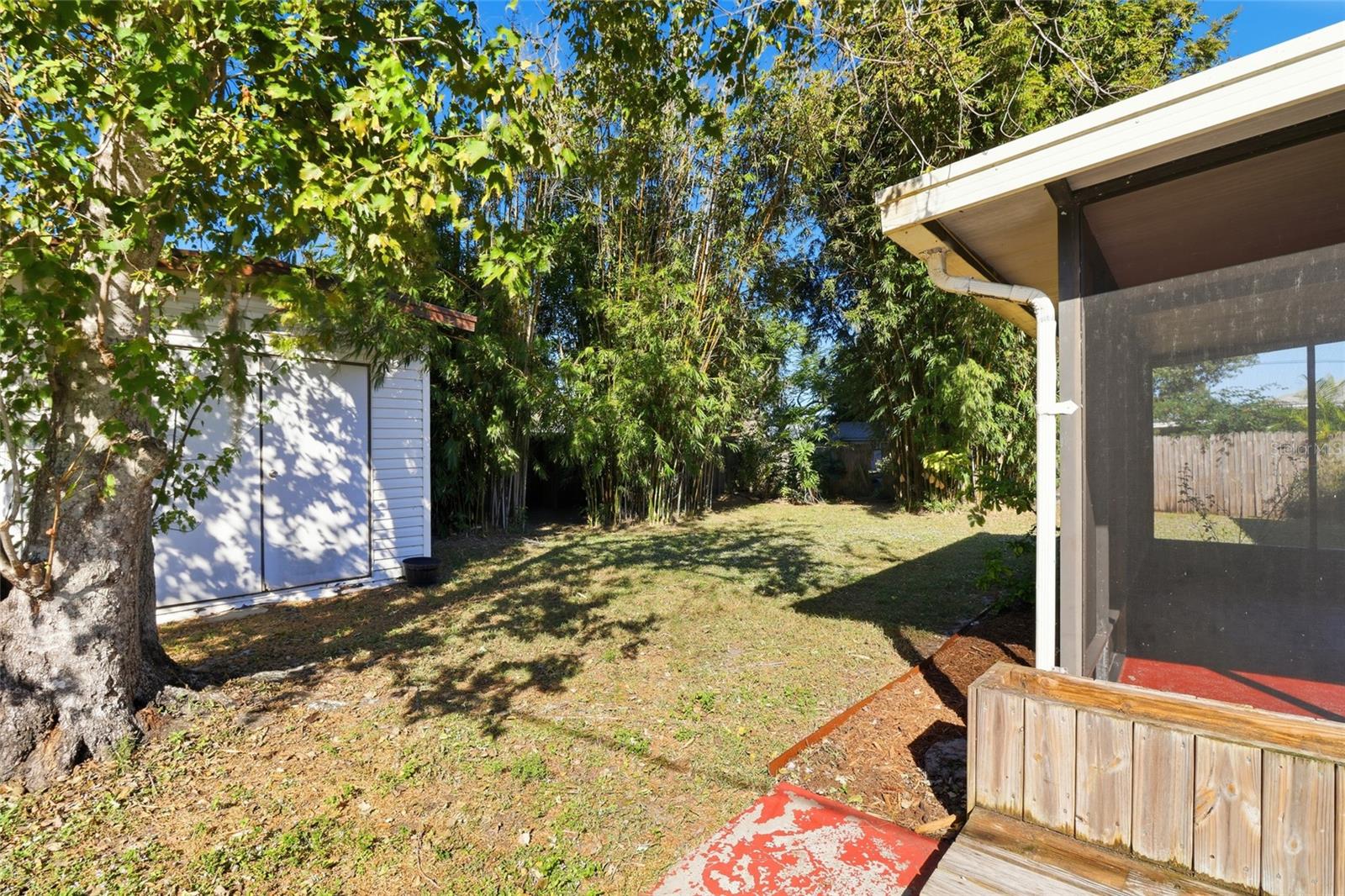 Image 26 of 30 For 3305 Island Date Circle