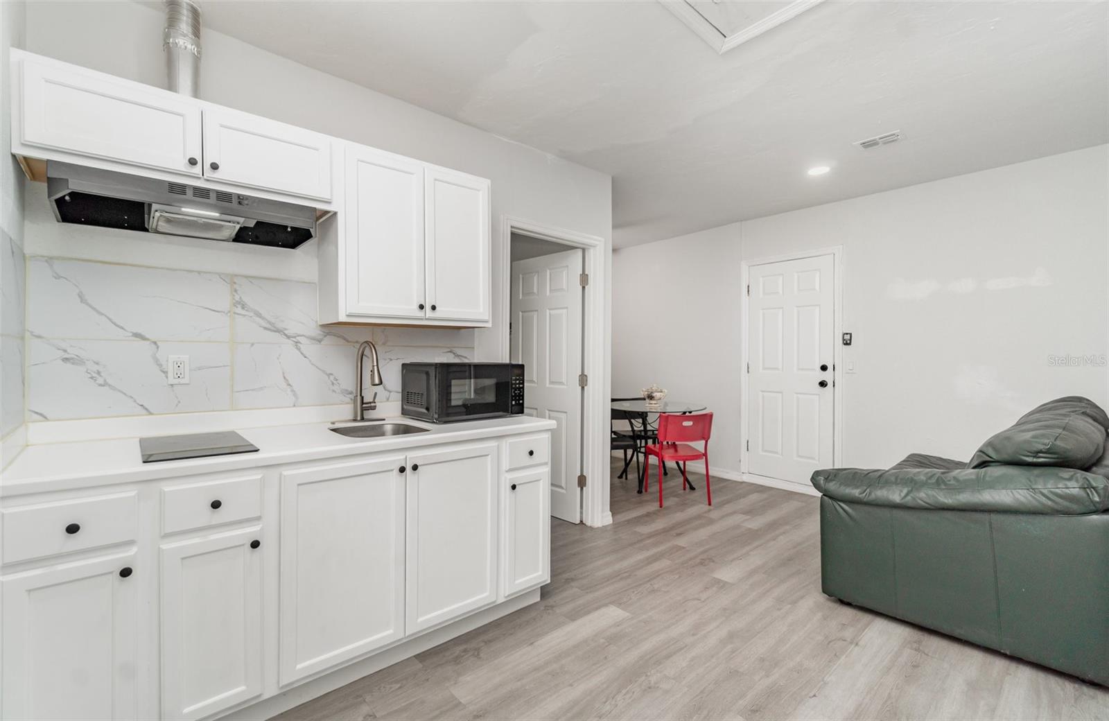 Image 15 of 28 For 116 San Rafael Avenue