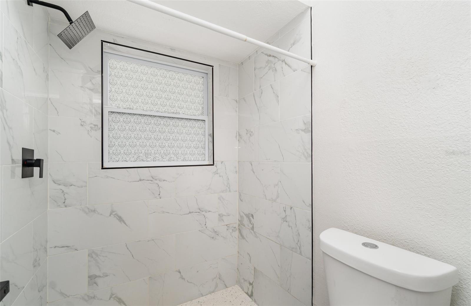 Image 18 of 28 For 116 San Rafael Avenue