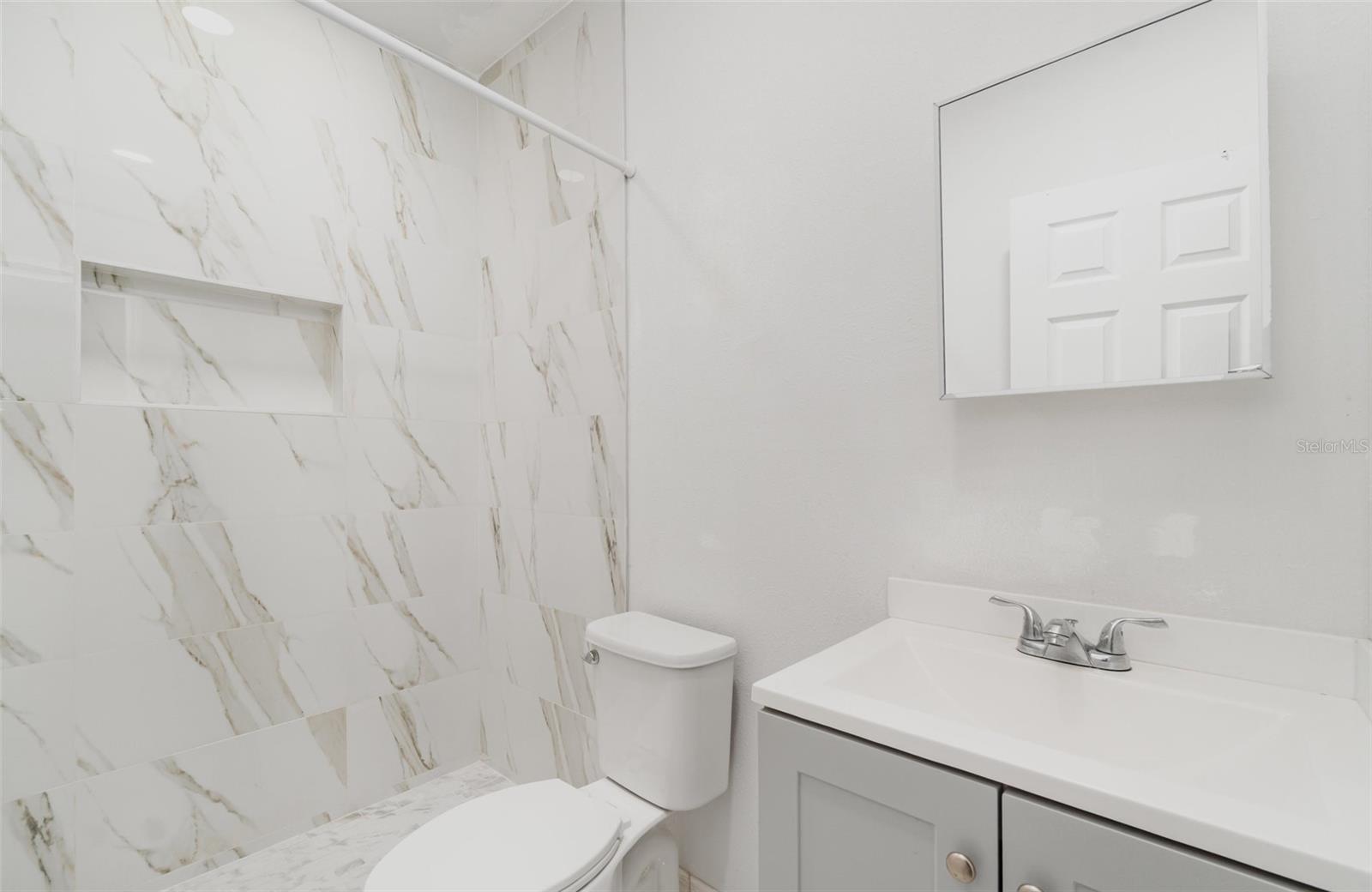 Image 24 of 28 For 116 San Rafael Avenue