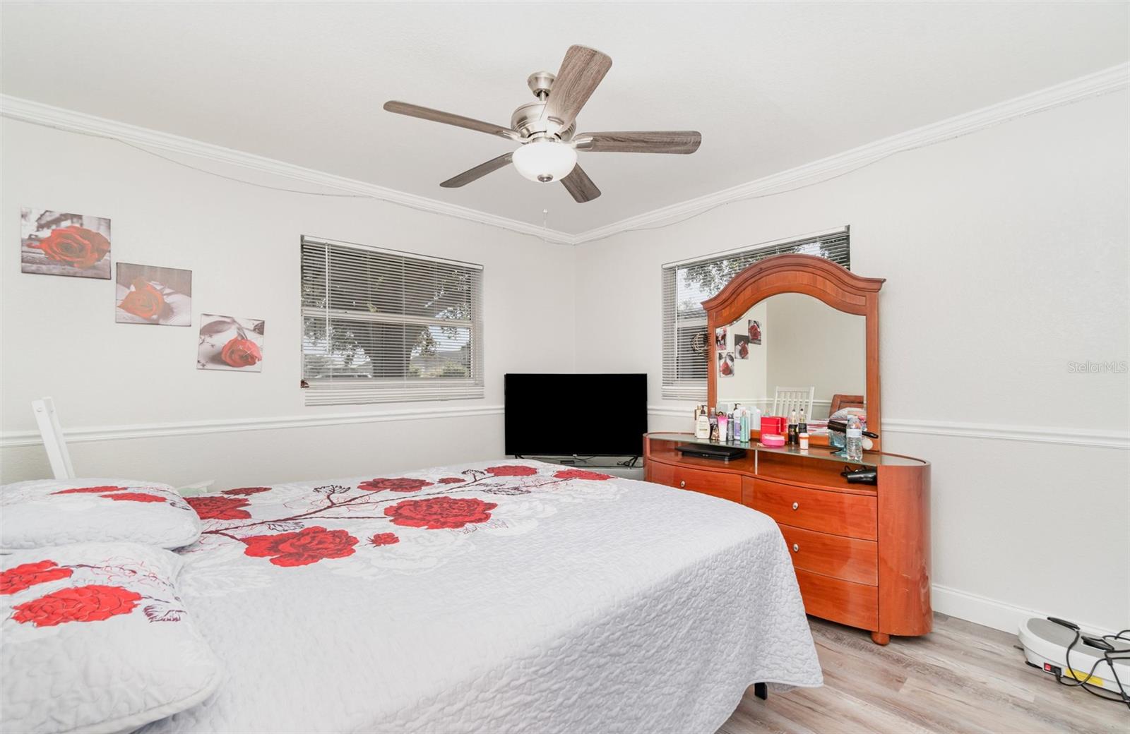 Image 26 of 28 For 116 San Rafael Avenue