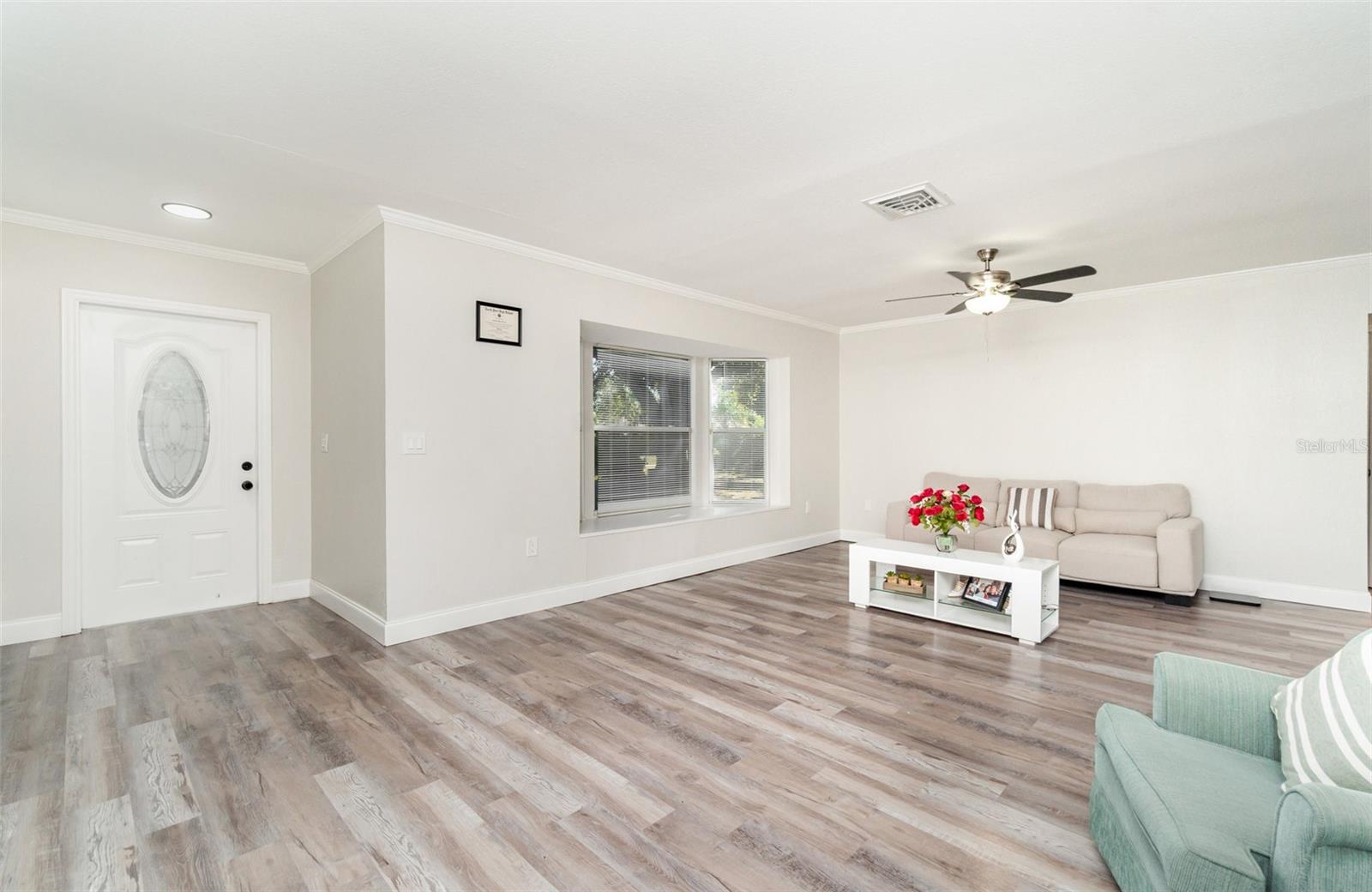 Image 5 of 28 For 116 San Rafael Avenue