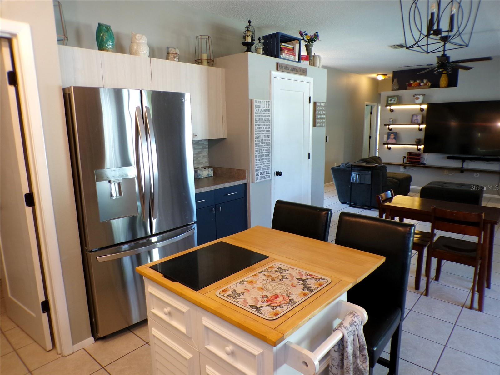 Image 15 of 38 For 6104 65th Court E