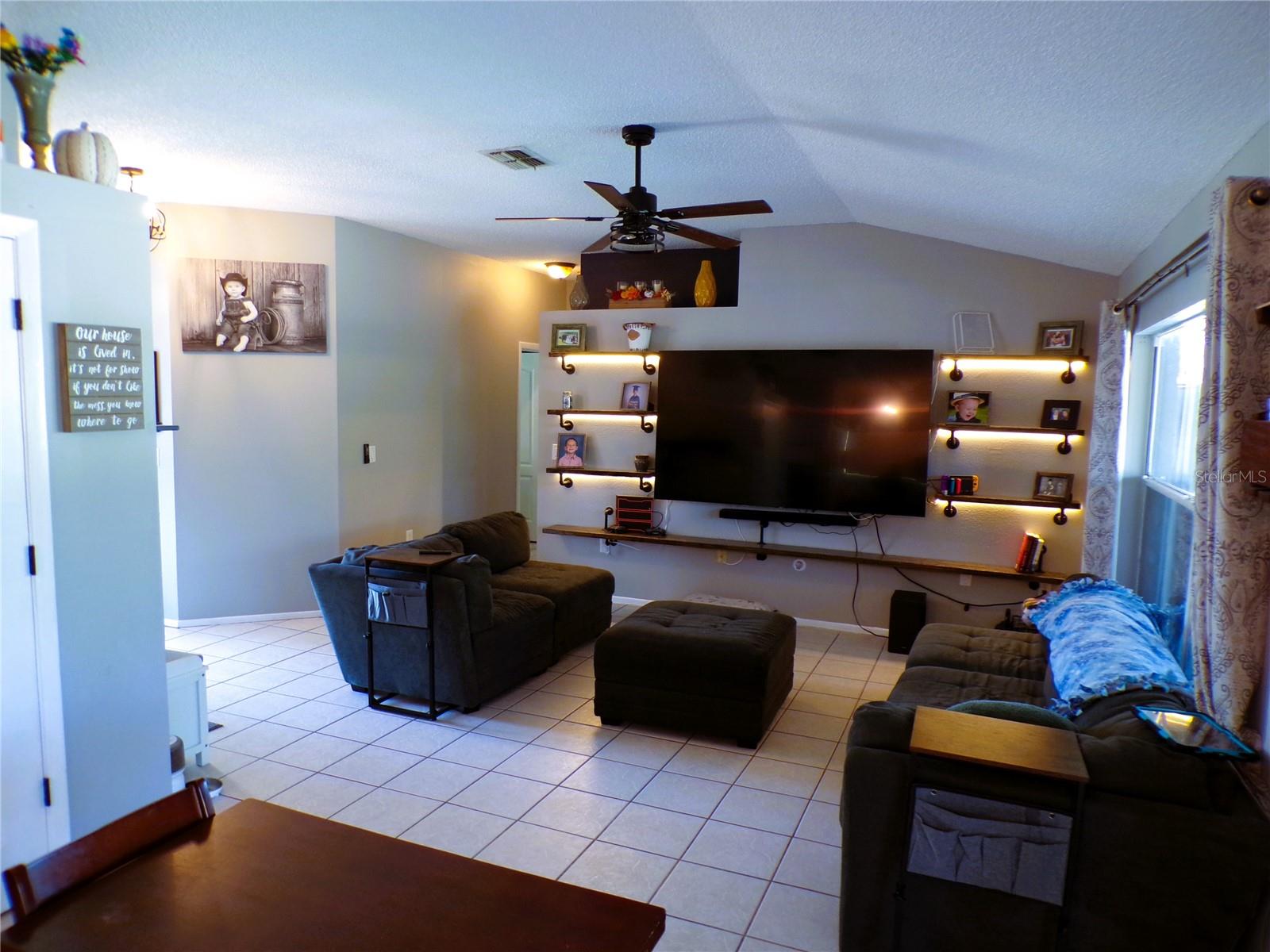 Image 6 of 38 For 6104 65th Court E