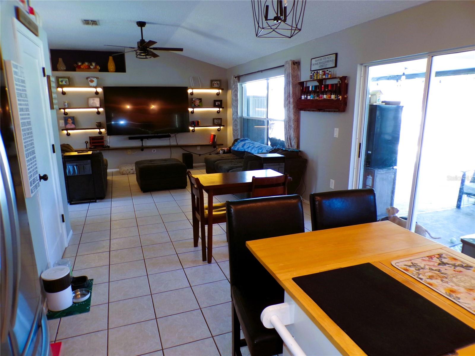 Image 9 of 38 For 6104 65th Court E