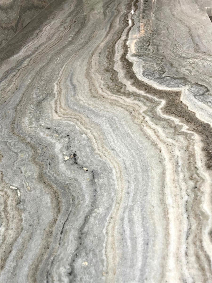 Image 15 of 53 For 549 Tarpon Boulevard Nw