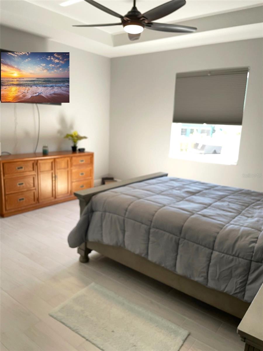 Image 26 of 53 For 549 Tarpon Boulevard Nw