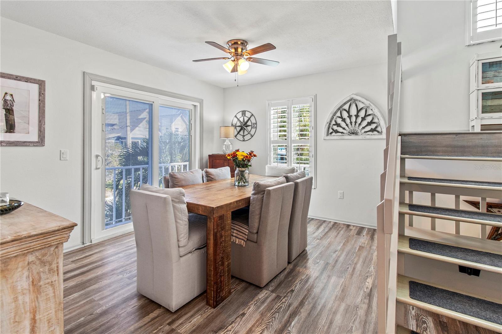 Image 16 of 77 For 6250 Holmes Boulevard 51