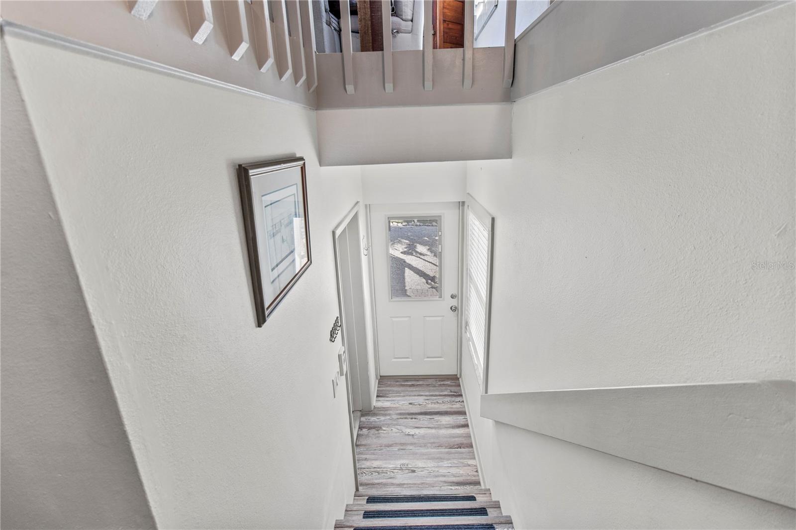 Image 48 of 77 For 6250 Holmes Boulevard 51