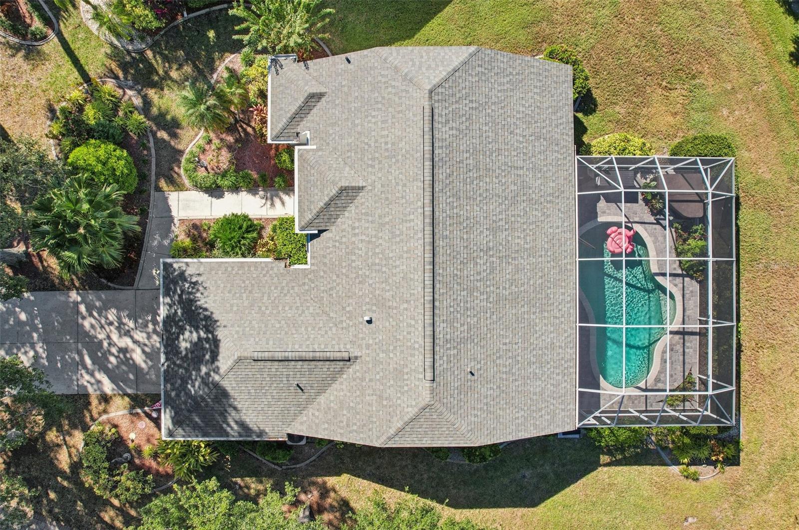 Image 33 of 39 For 3821 Garden Lakes Estates Drive