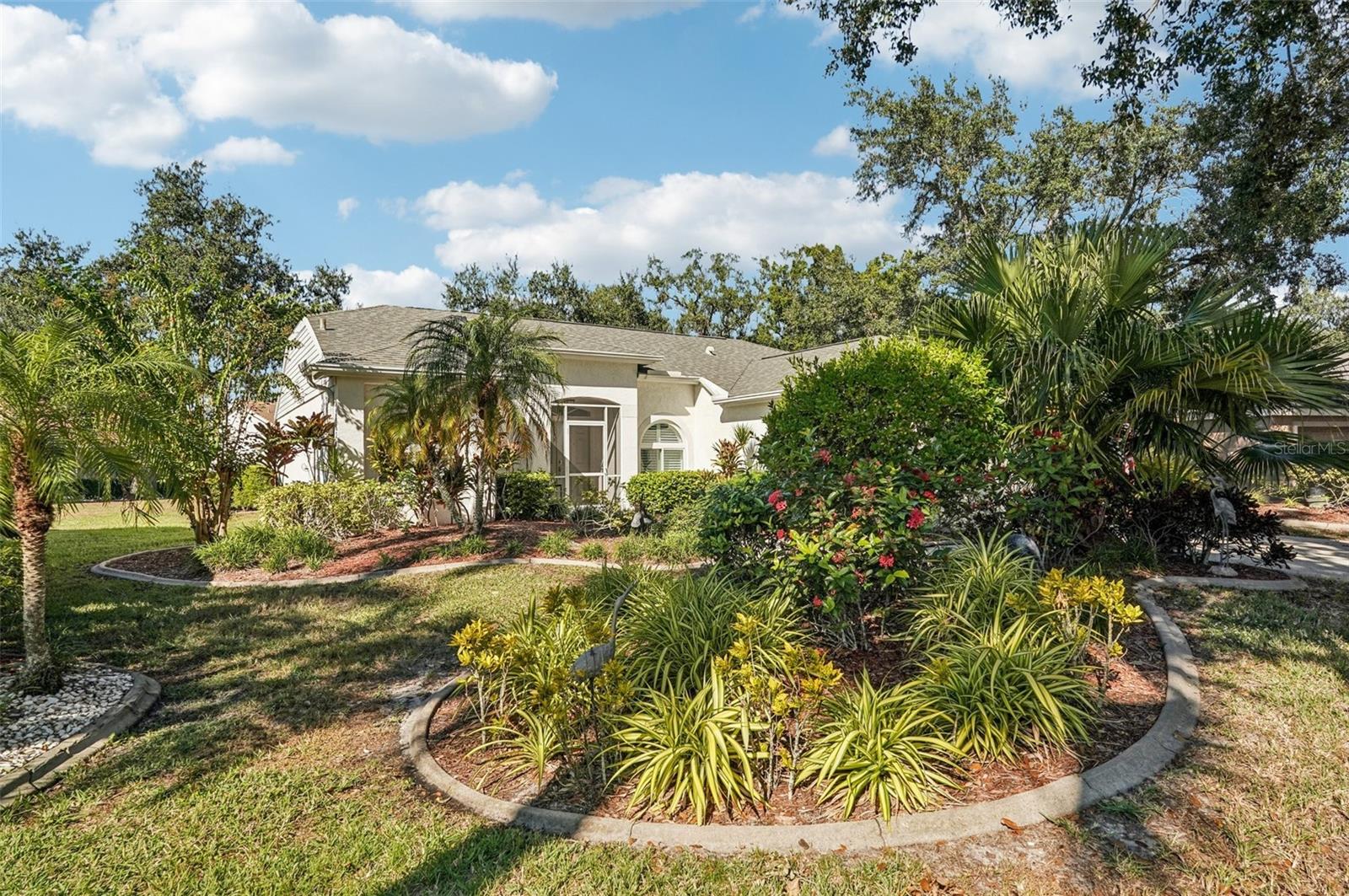 Image 38 of 39 For 3821 Garden Lakes Estates Drive