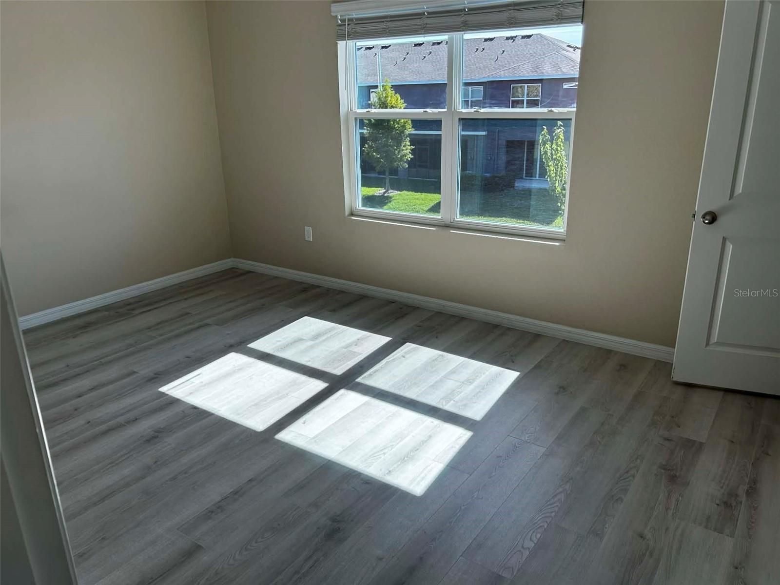 Image 14 of 26 For 6517 Serenity Fall Lane