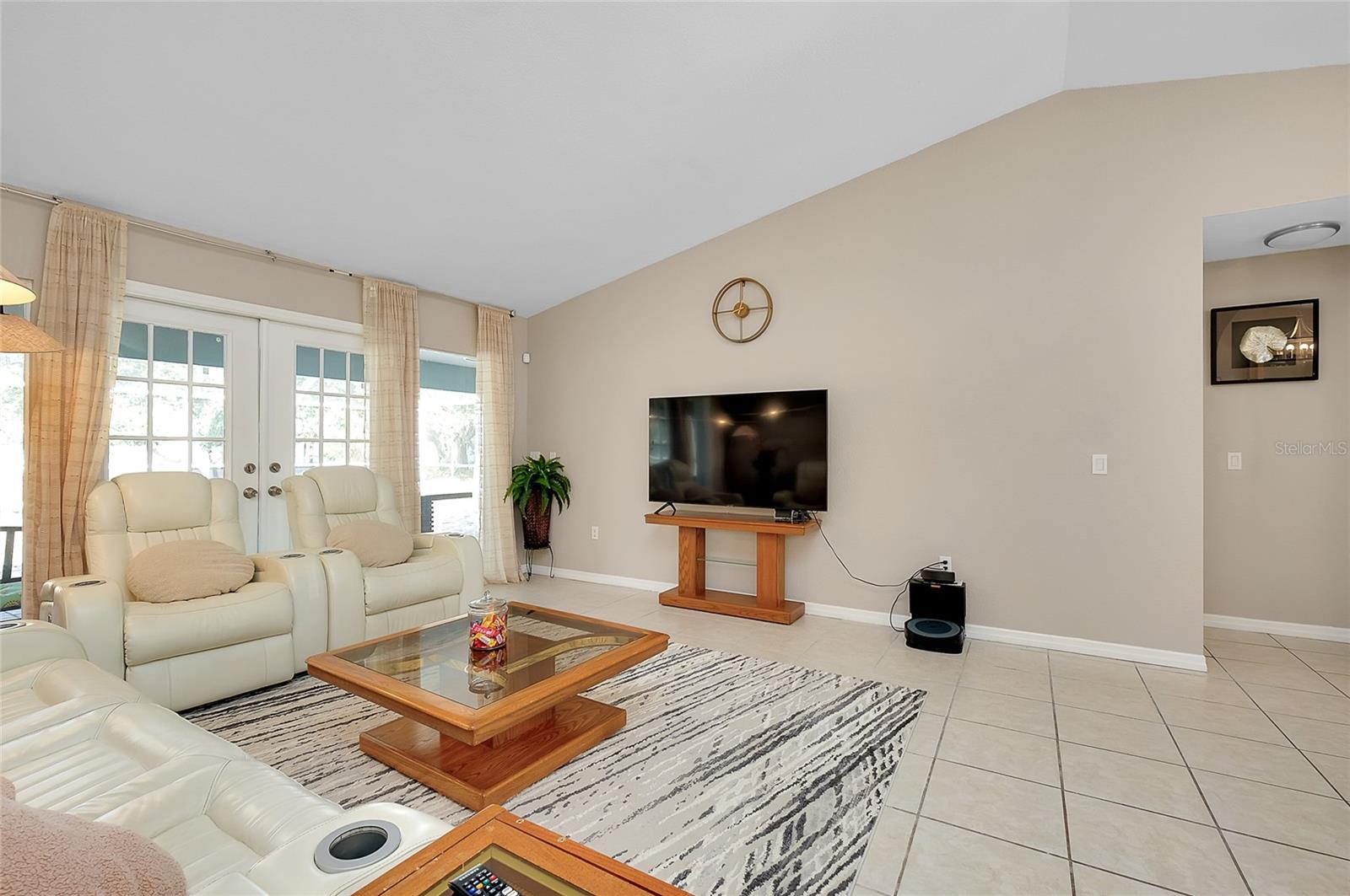 Image 6 of 48 For 22210 Hallstead Avenue