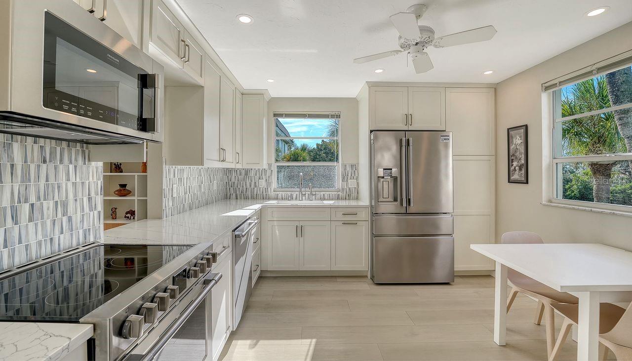 Image 10 of 86 For 4350 Chatham Drive 208