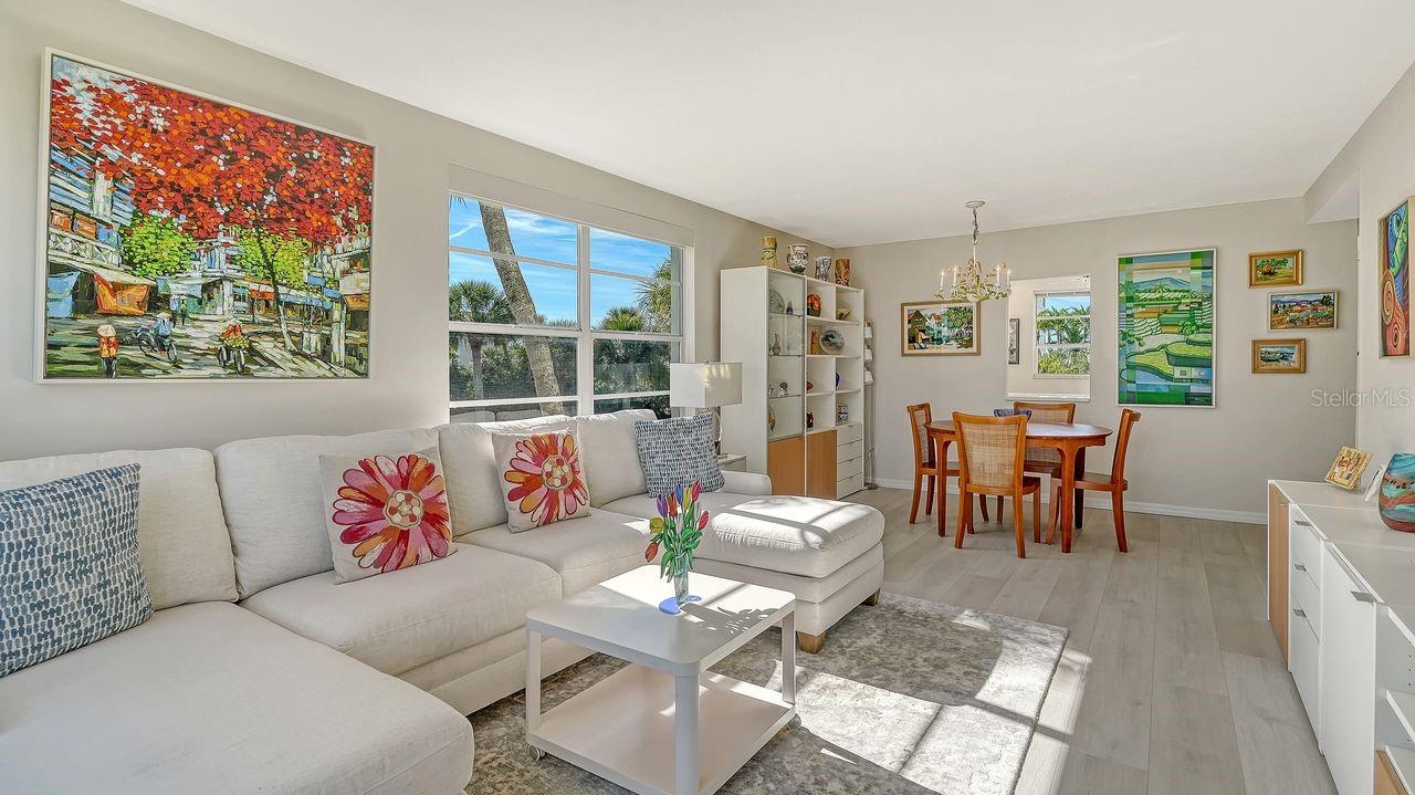 Image 15 of 86 For 4350 Chatham Drive 208