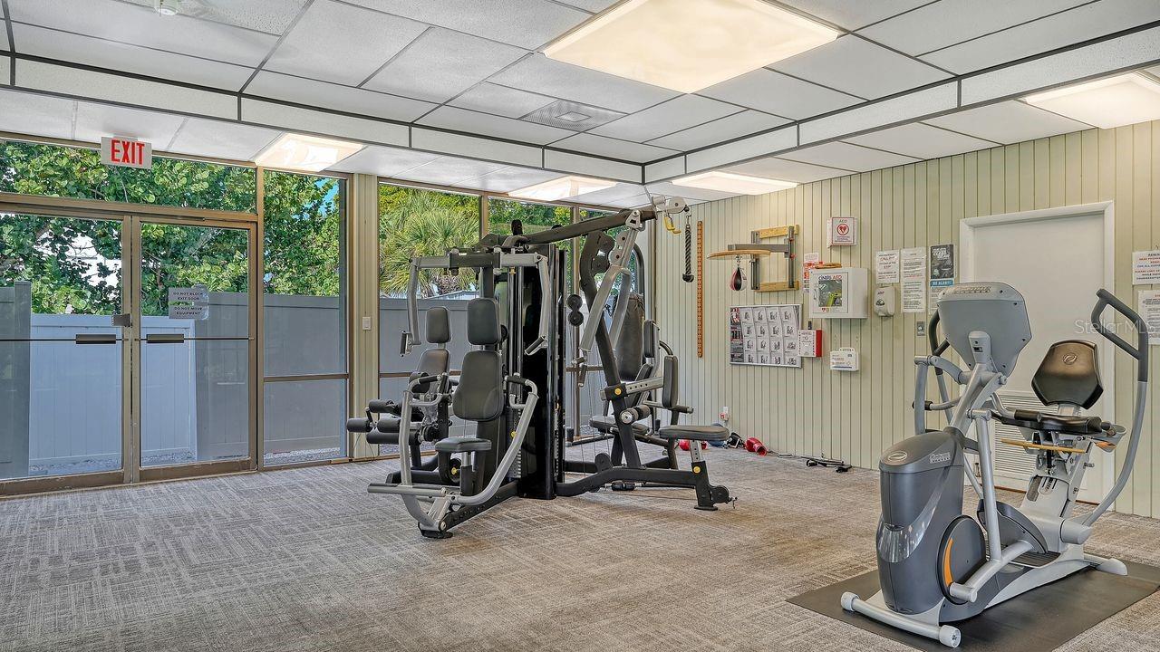 Image 62 of 86 For 4350 Chatham Drive 208