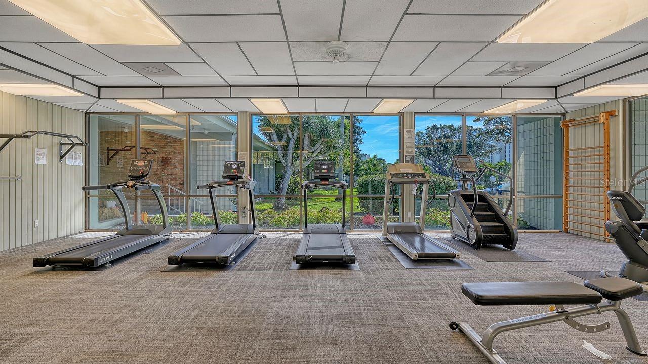 Image 63 of 86 For 4350 Chatham Drive 208